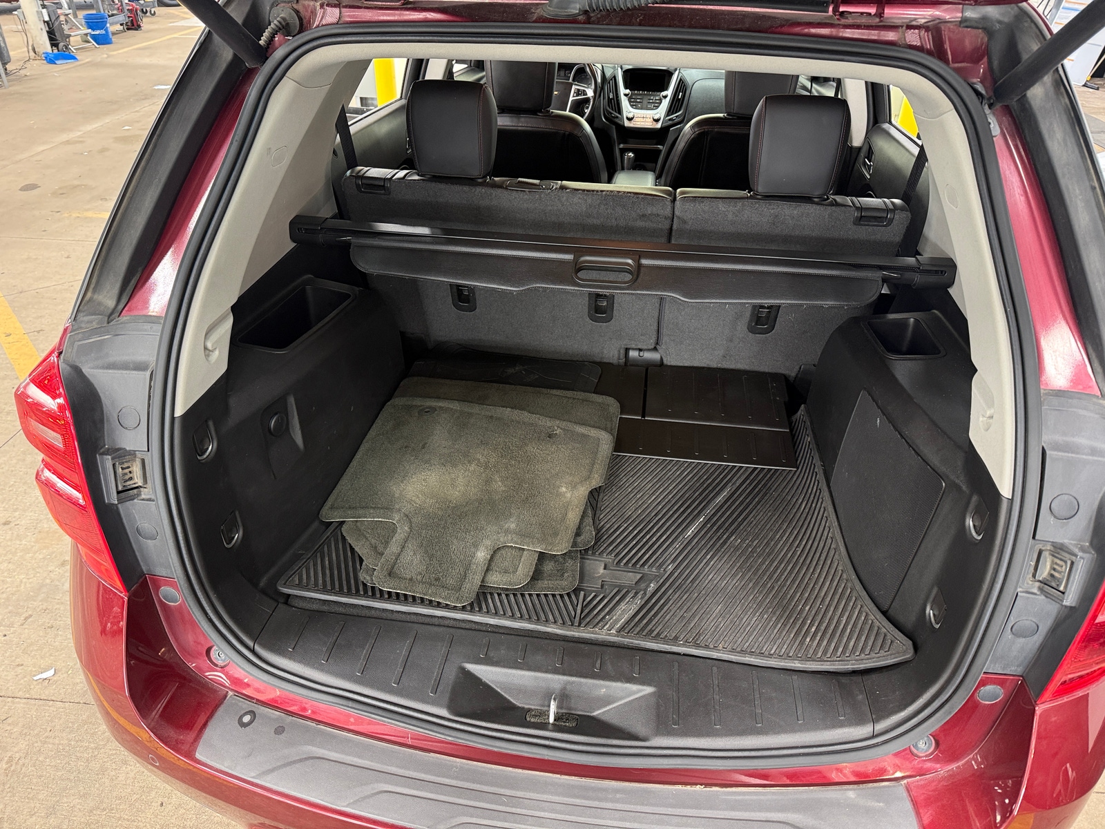 Thumbnail: 2017 Chevrolet Equinox - 6