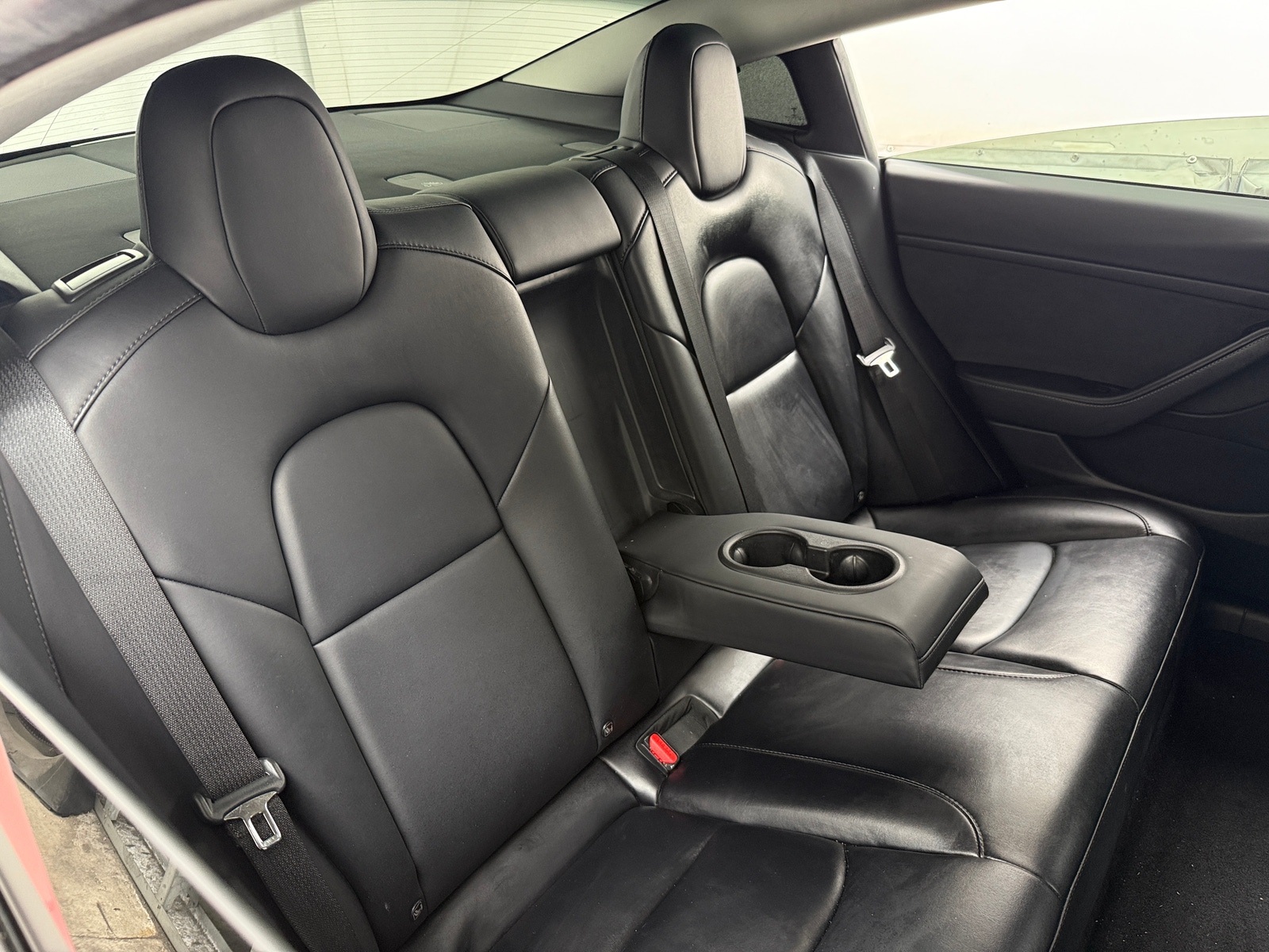 Thumbnail: 2022 Tesla Model 3 - 5