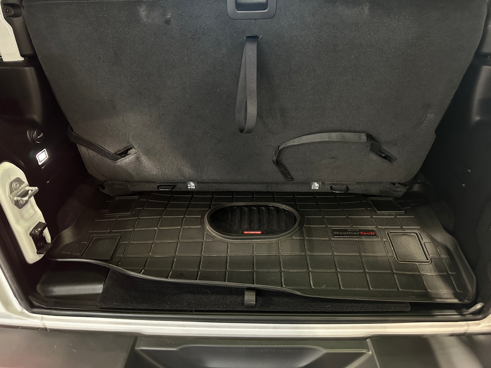 Thumbnail: 2022 Jeep Wrangler - 7