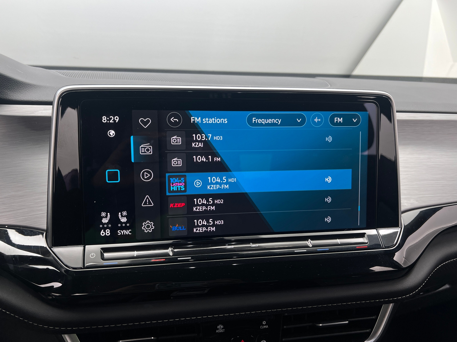 Thumbnail: 2025 Volkswagen Atlas - 3