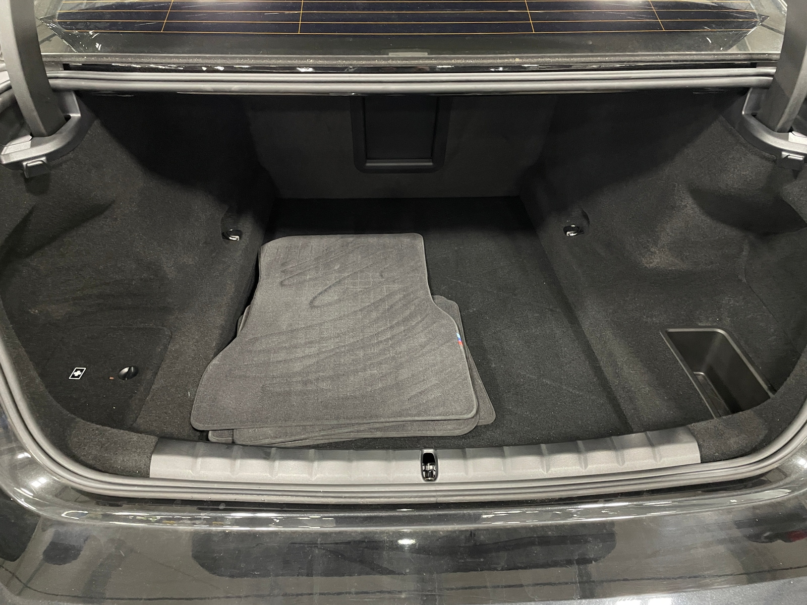 Thumbnail: 2024 BMW 7 Series - 6