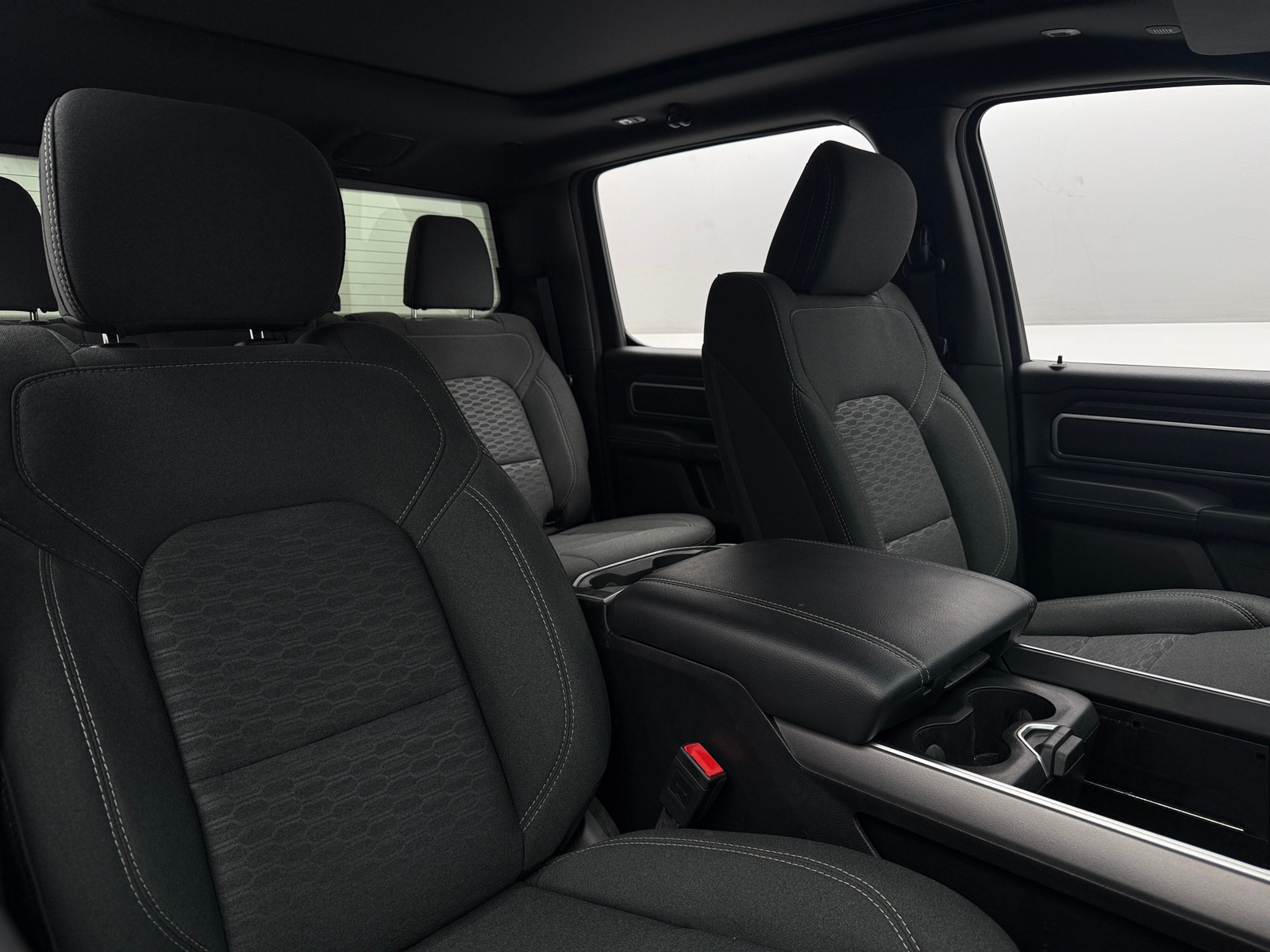 Thumbnail: 2025 RAM 1500 - 2