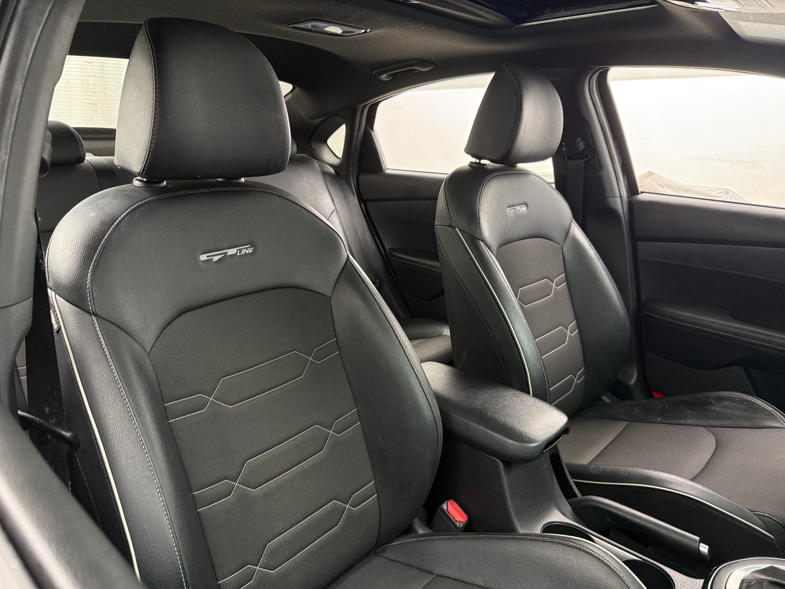 Thumbnail: 2021 Kia Forte - 2