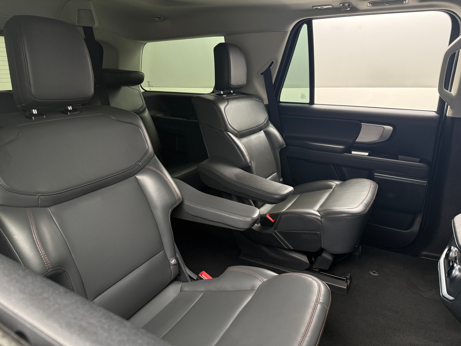 Thumbnail: 2025 Ford Expedition - 6