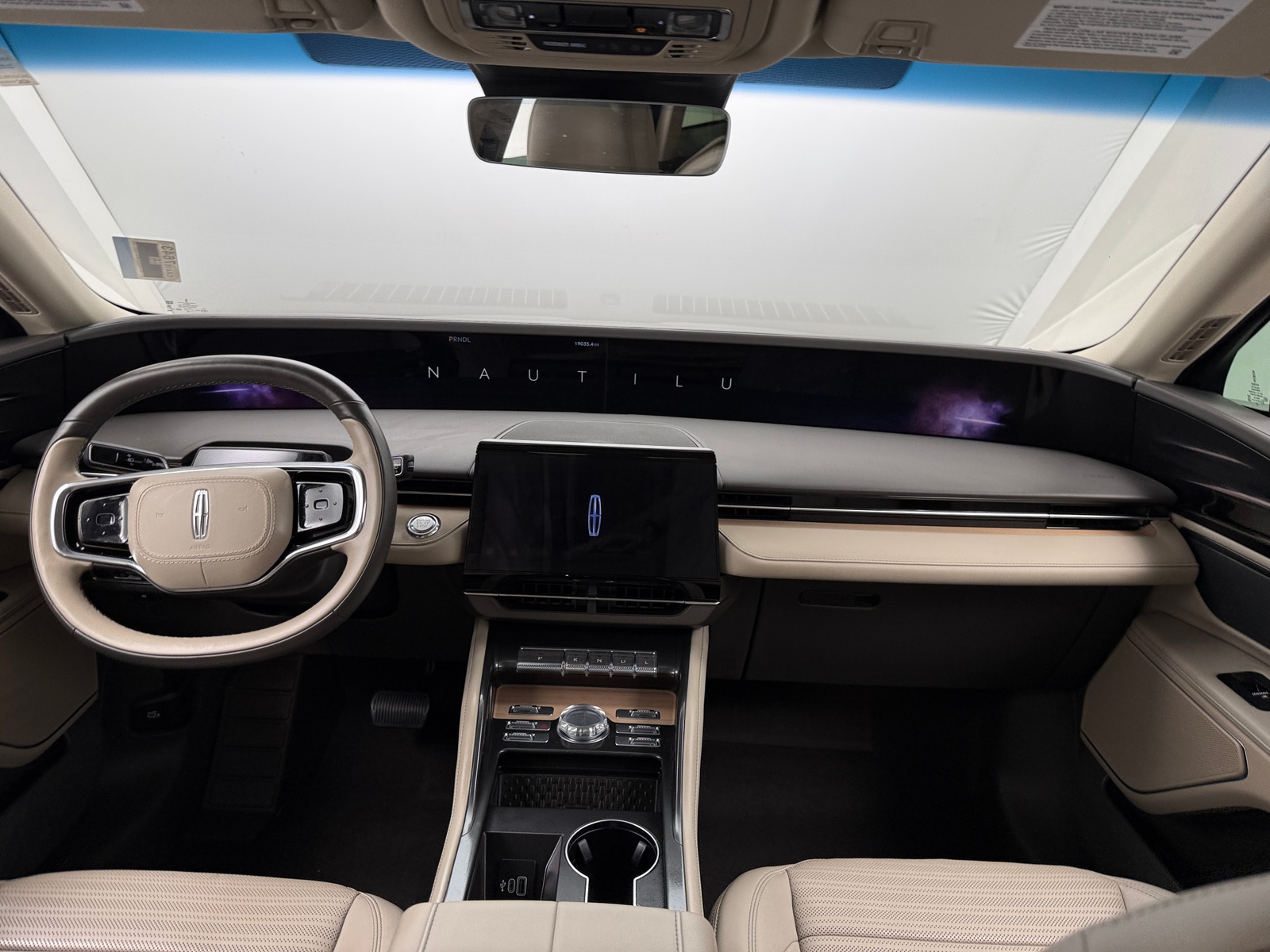 Thumbnail: 2024 Lincoln Nautilus - 2