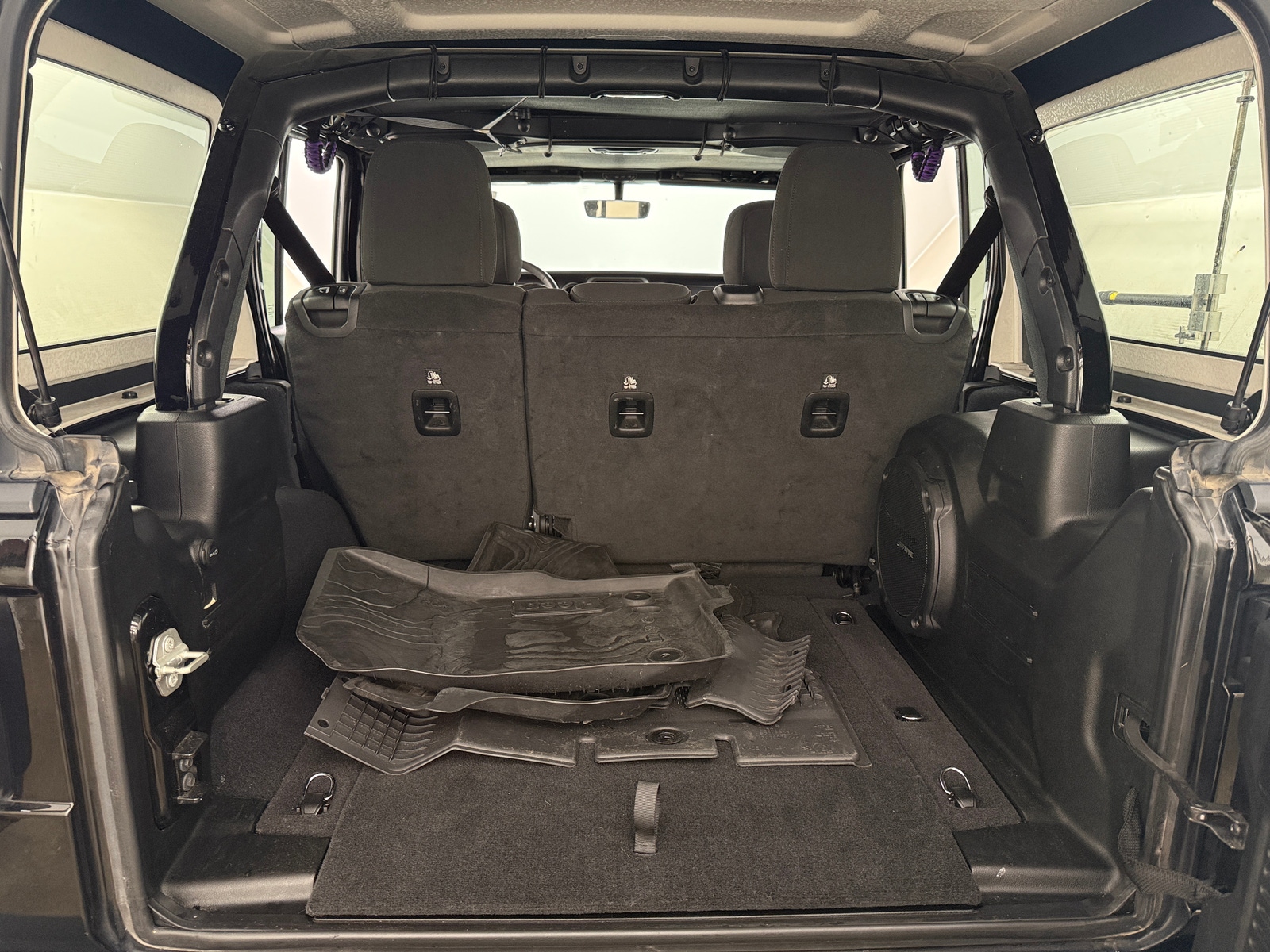 Thumbnail: 2023 Jeep Wrangler - 7