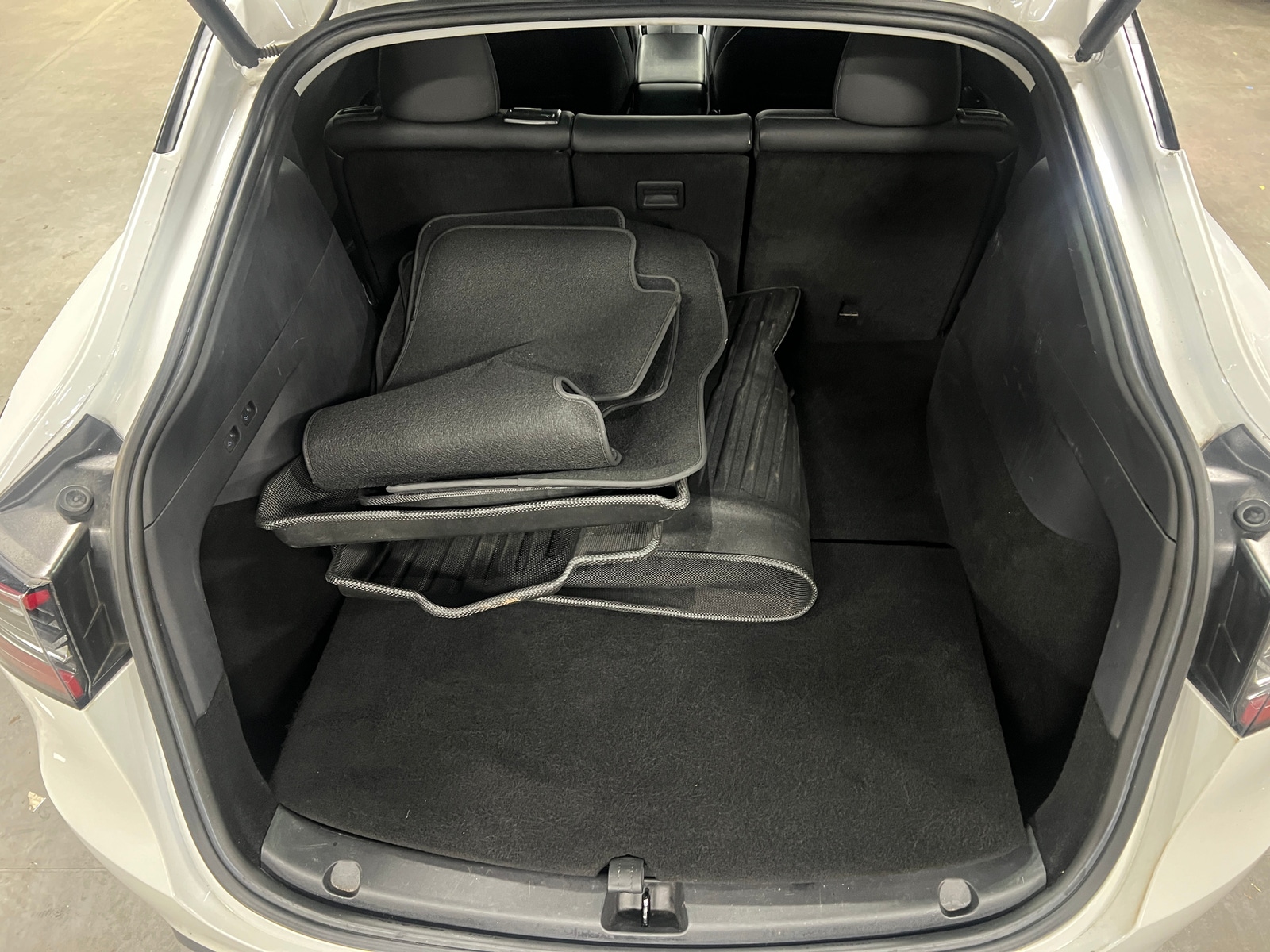 Thumbnail: 2020 Tesla Model Y - 6