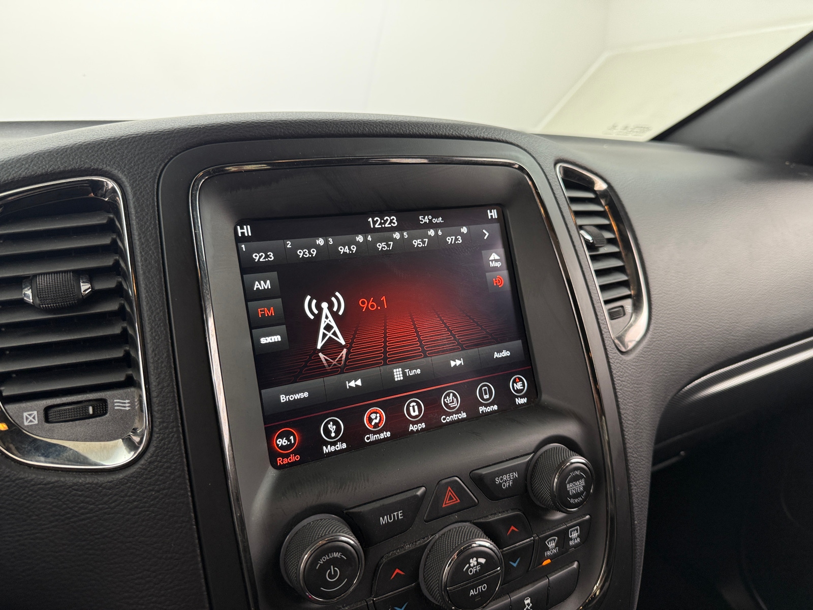 Thumbnail: 2019 Dodge Durango - 3