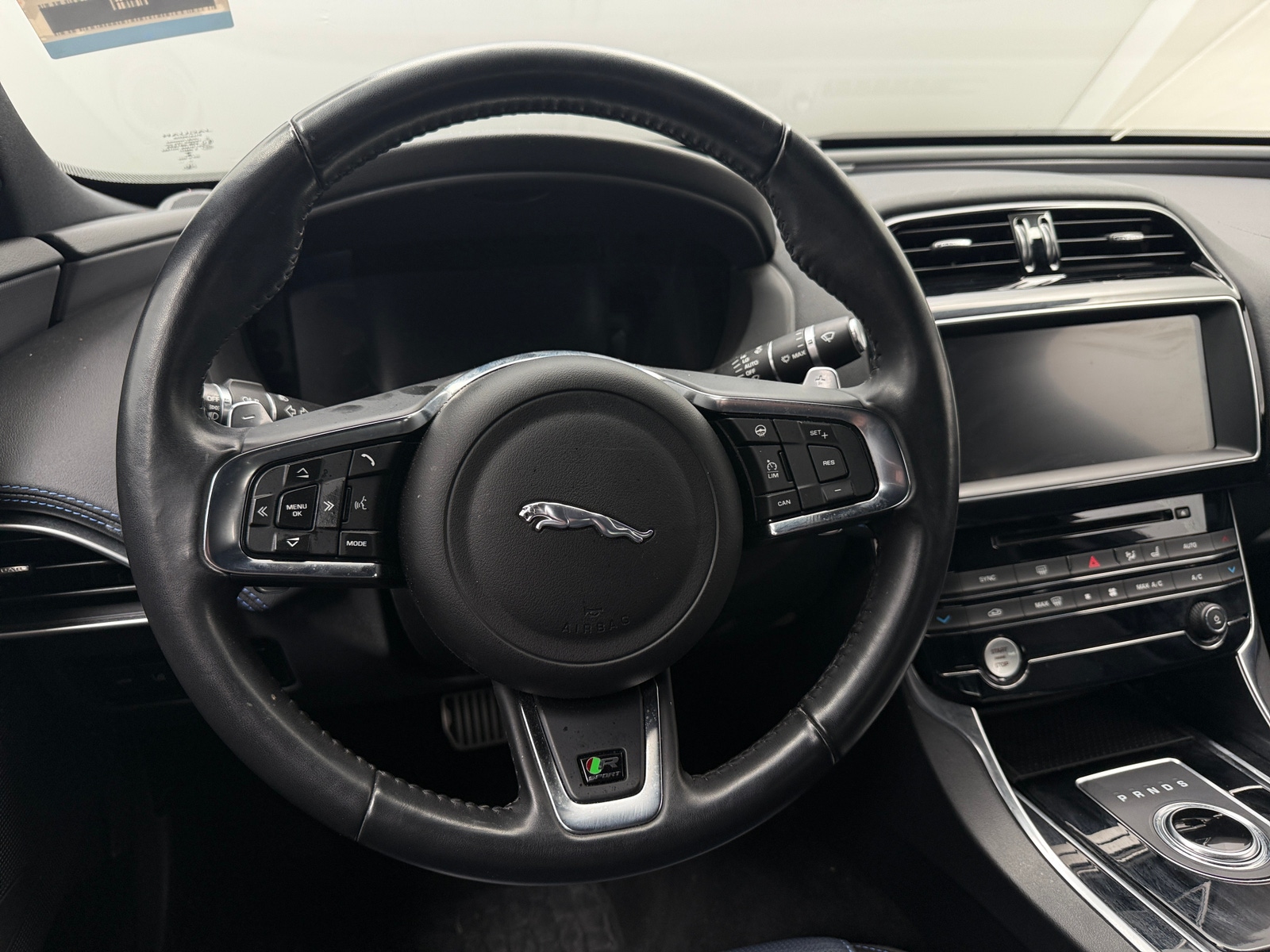 Thumbnail: 2019 Jaguar XE - 4