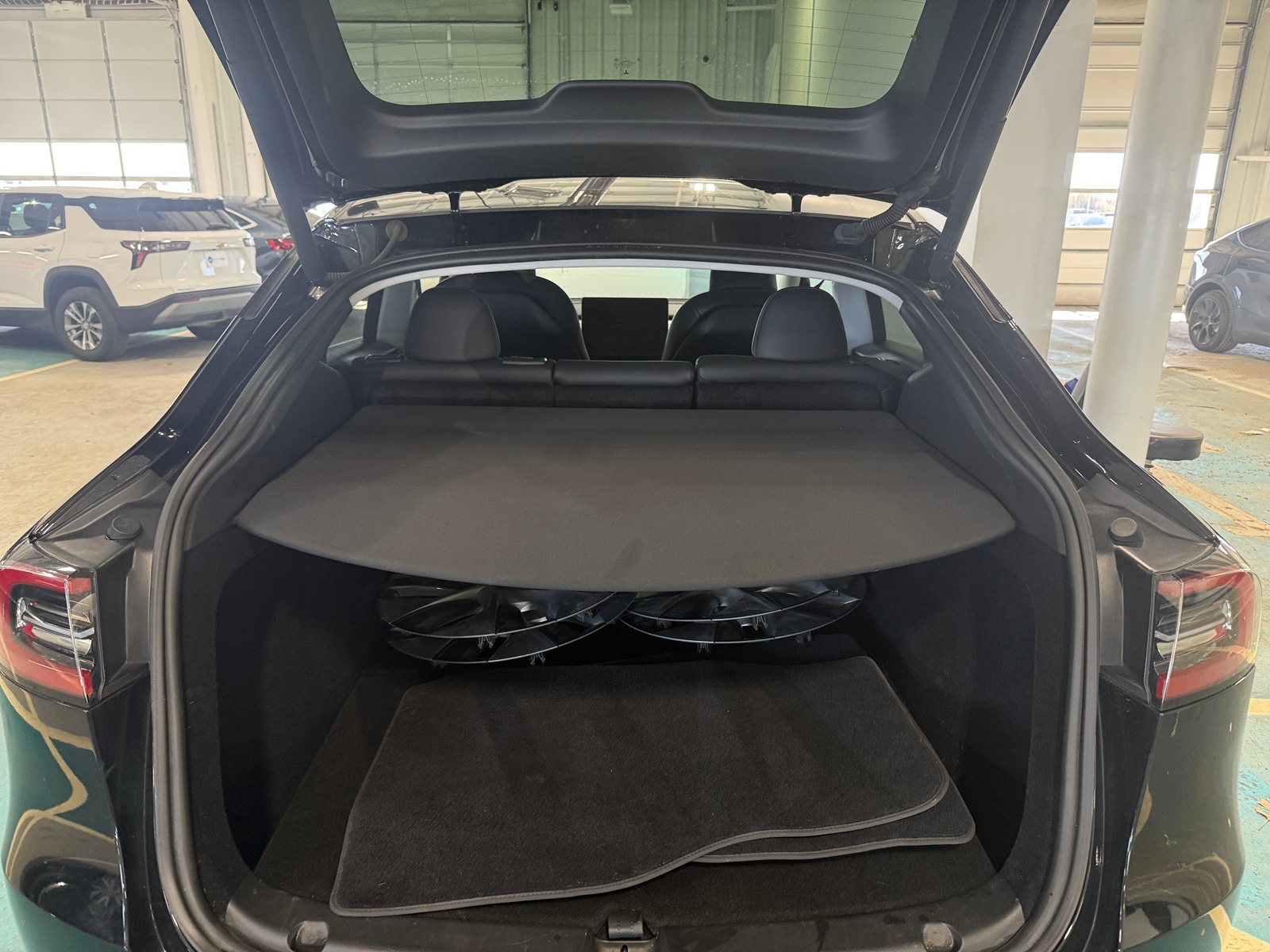 Thumbnail: 2023 Tesla Model Y - 5