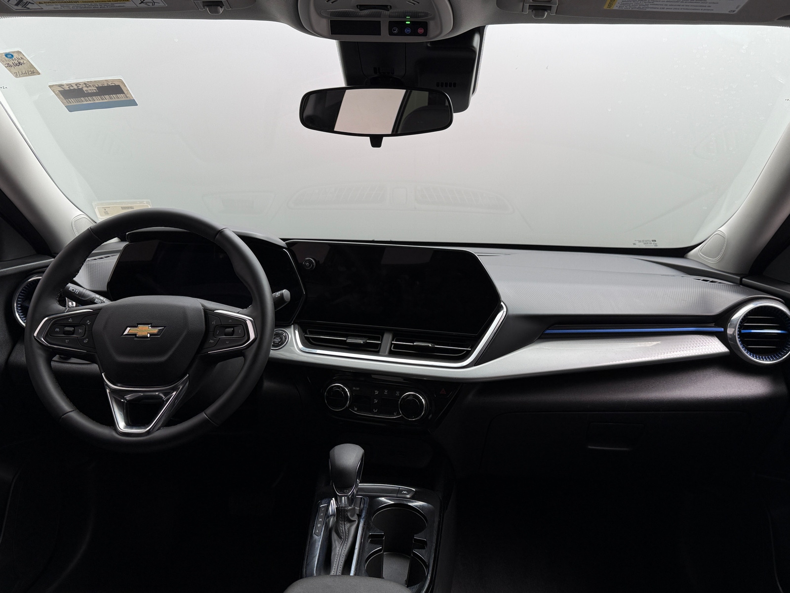 Thumbnail: 2025 Chevrolet Trax - 3