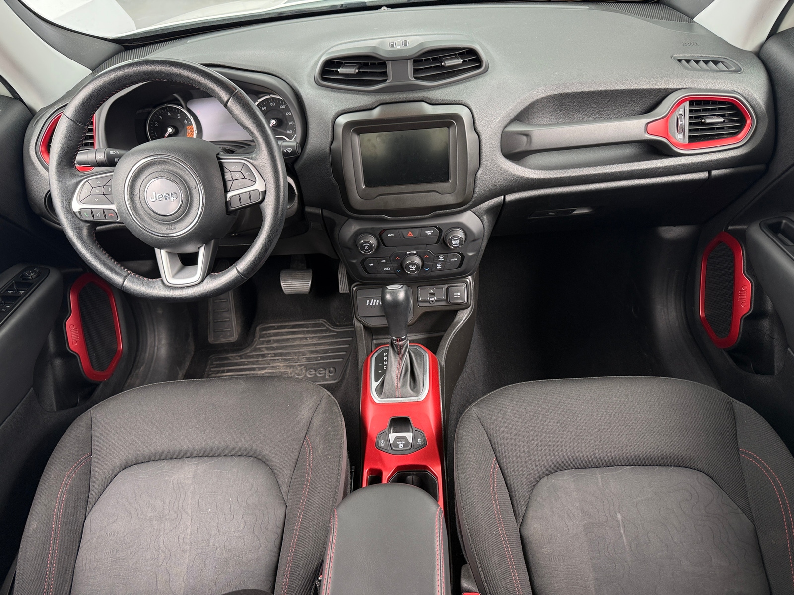 Thumbnail: 2020 Jeep Renegade - 3