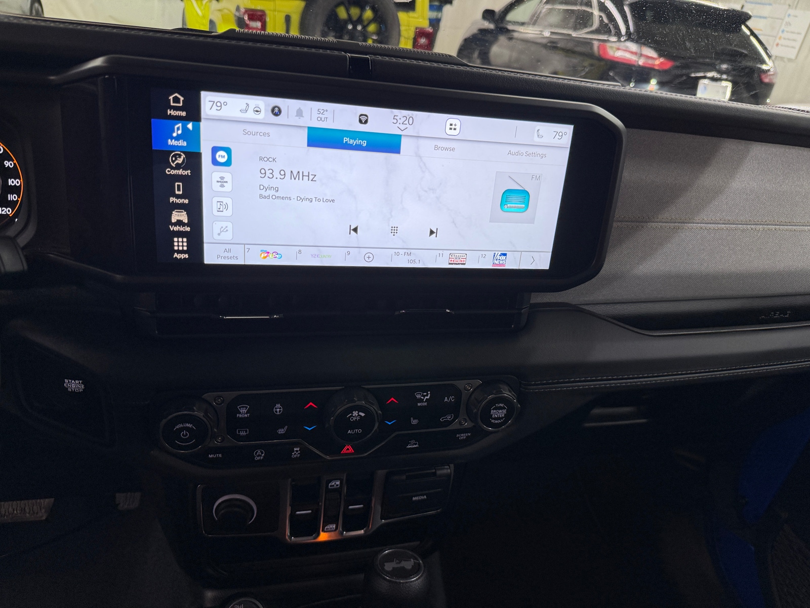 Thumbnail: 2024 Jeep Wrangler - 4