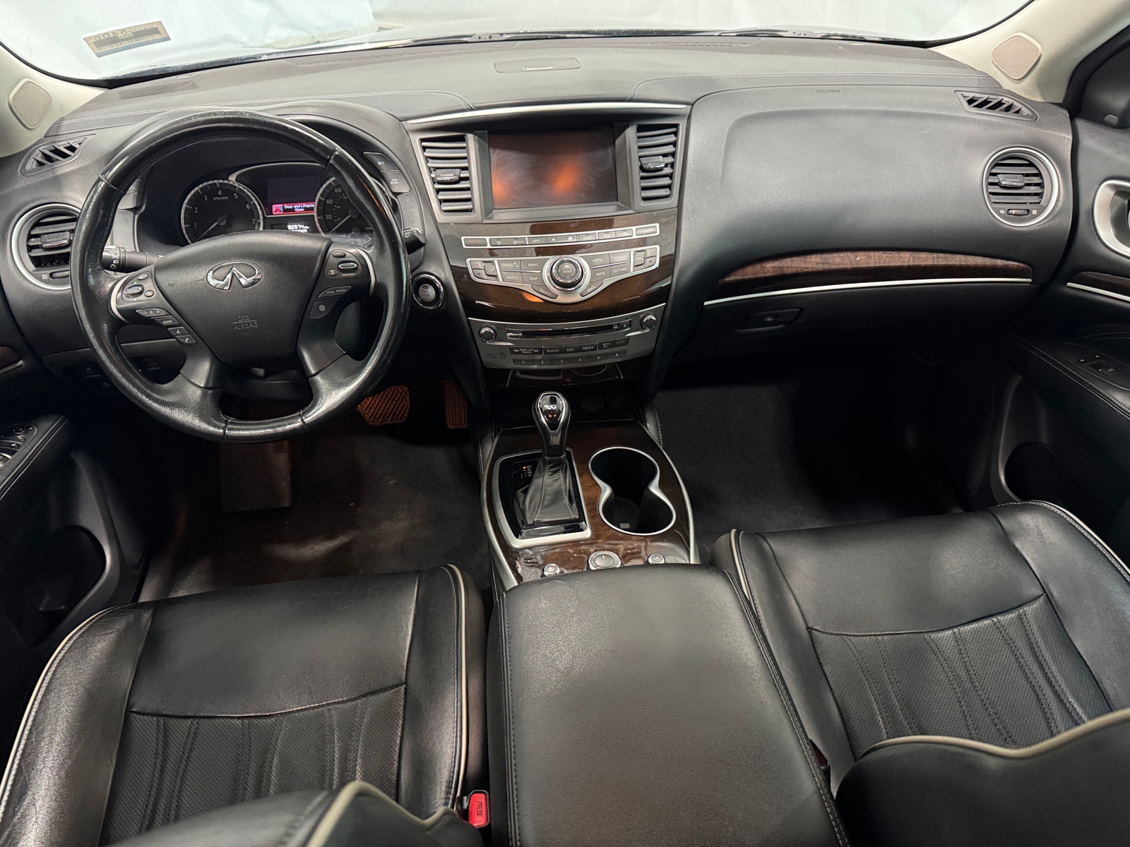 Thumbnail: 2017 INFINITI QX60 - 2