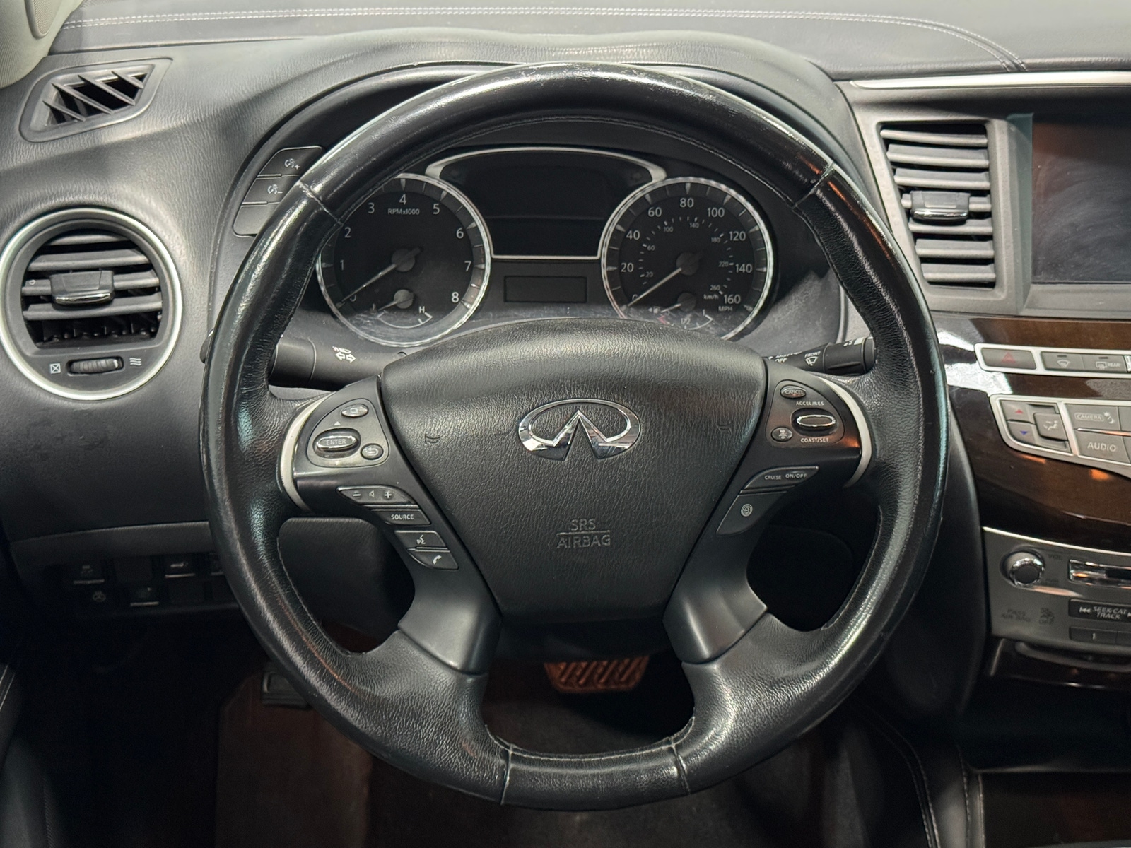 Thumbnail: 2017 INFINITI QX60 - 4