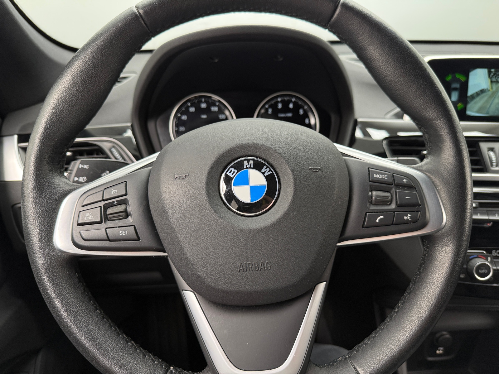 Thumbnail: 2019 BMW X1 - 4