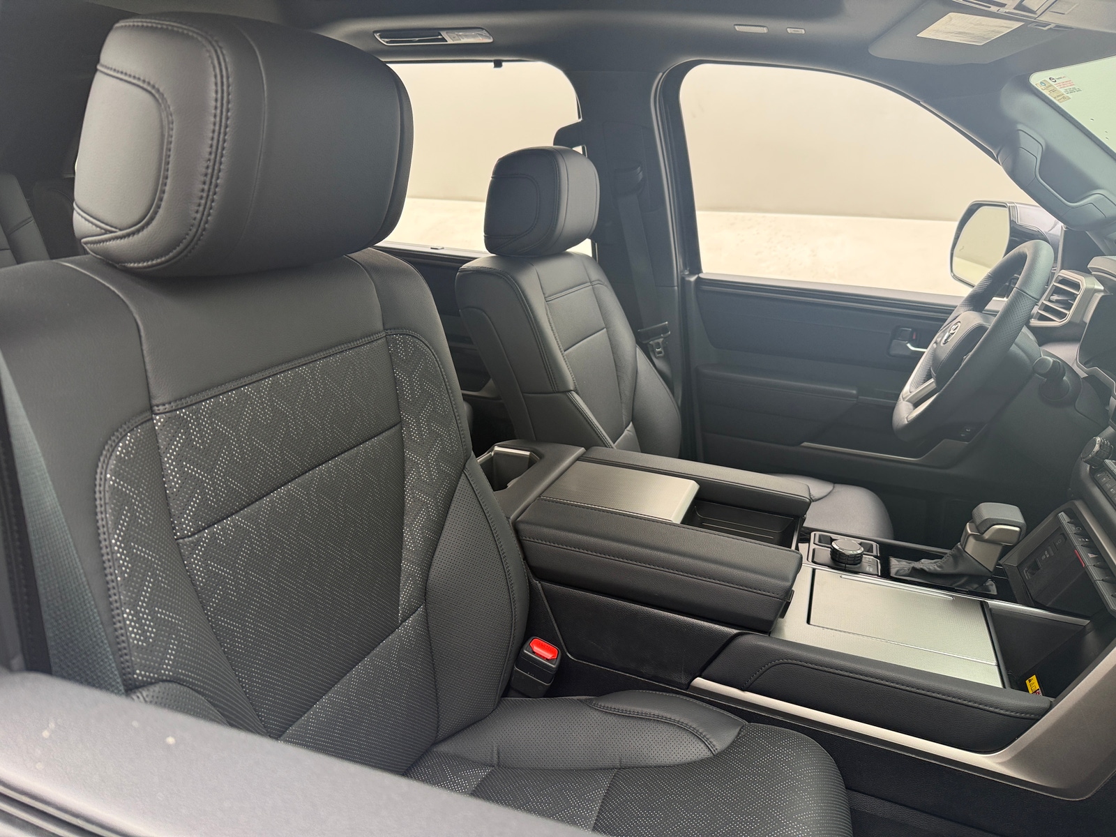 Thumbnail: 2025 Toyota Sequoia - 2