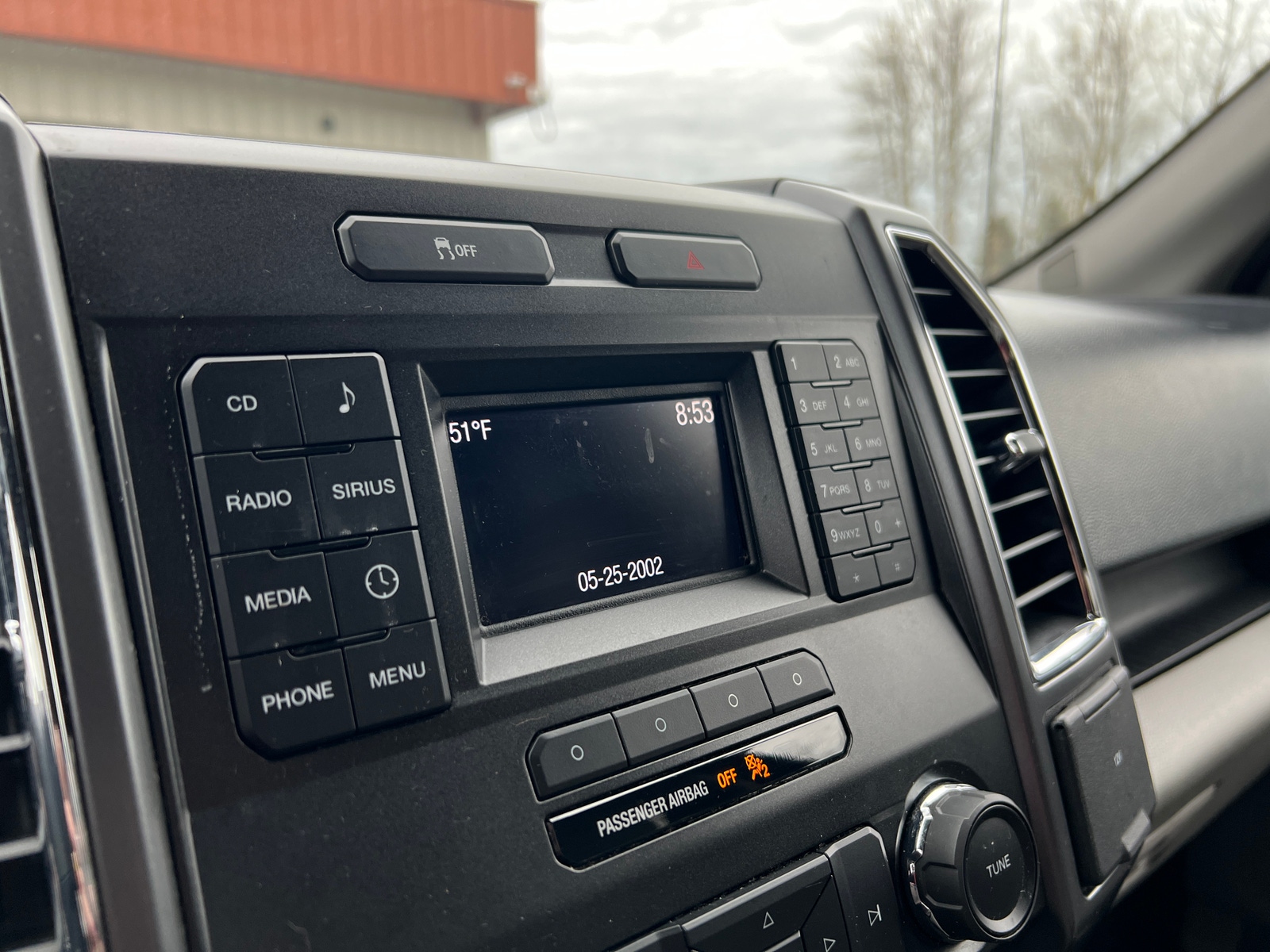 Thumbnail: 2016 Ford Econoline - 4