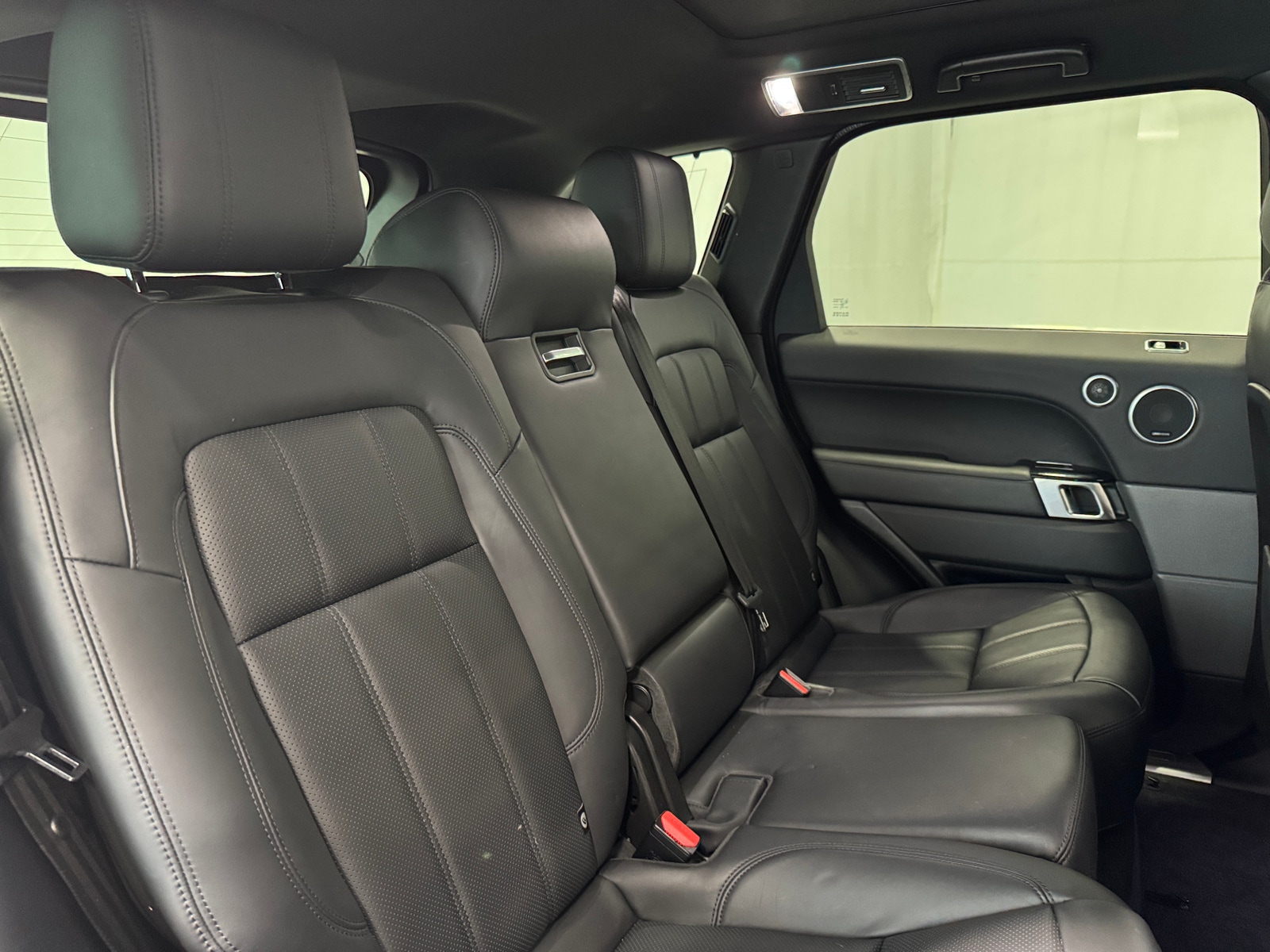 Thumbnail: 2021 Land Rover Range Rover Sport - 5