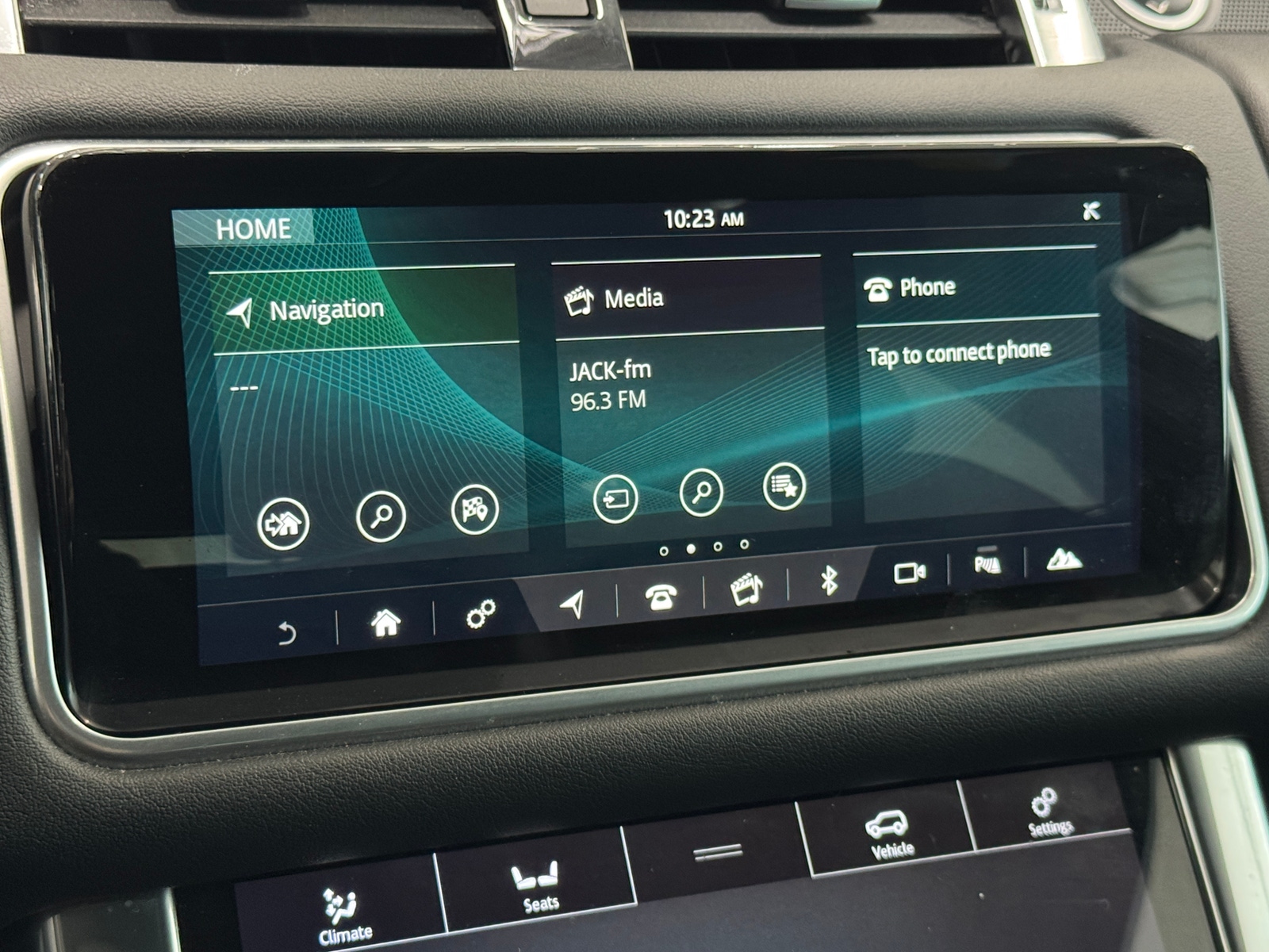 Thumbnail: 2021 Land Rover Range Rover Sport - 3