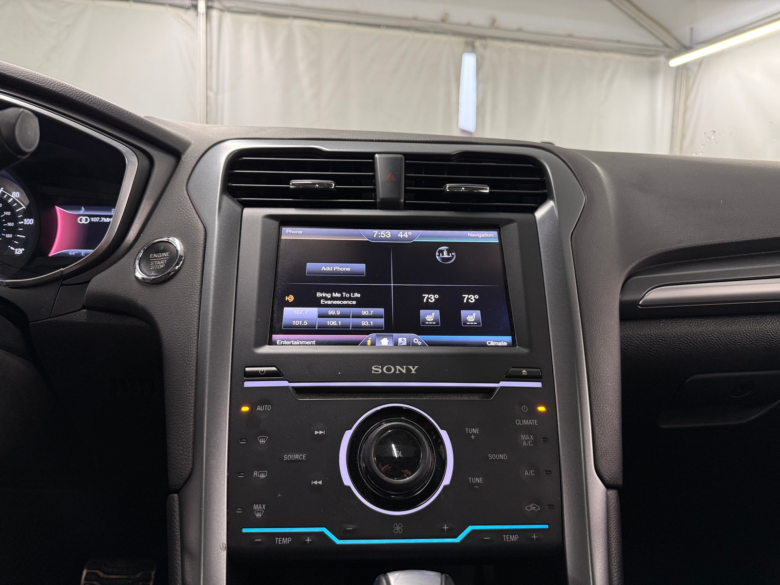 Thumbnail: 2014 Ford Fusion - 3