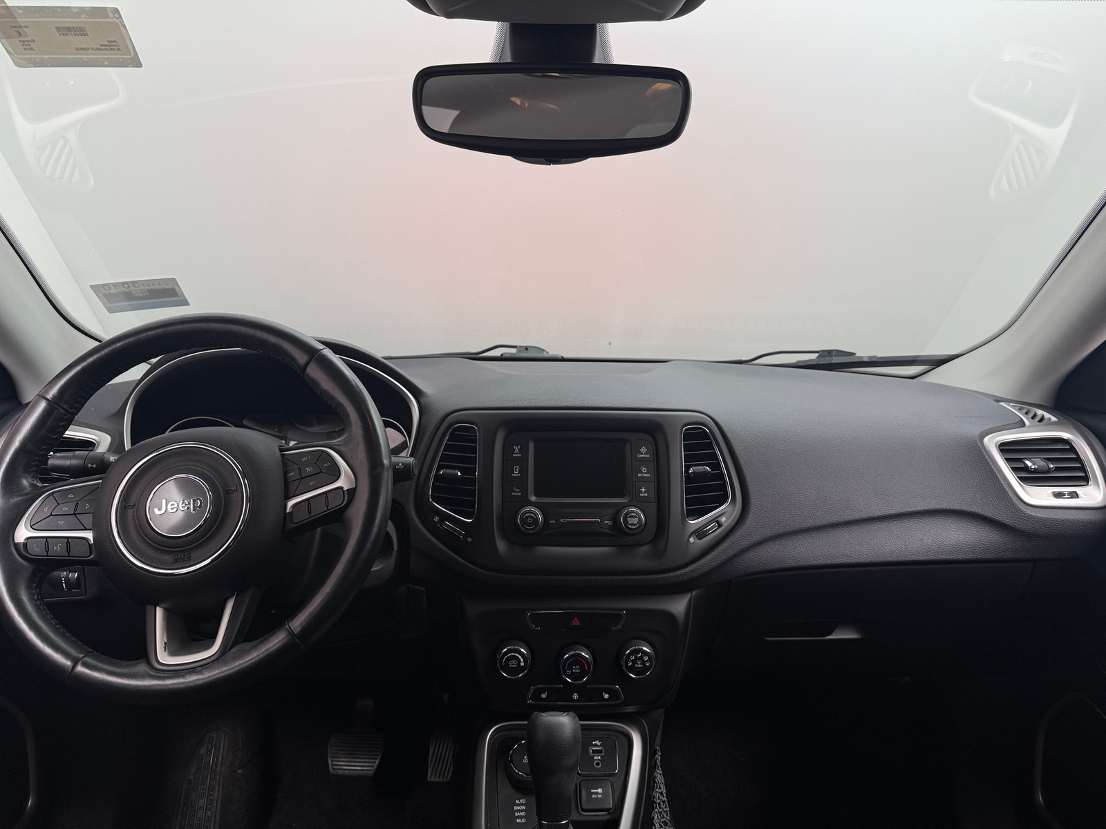 Thumbnail: 2018 Jeep Compass - 3