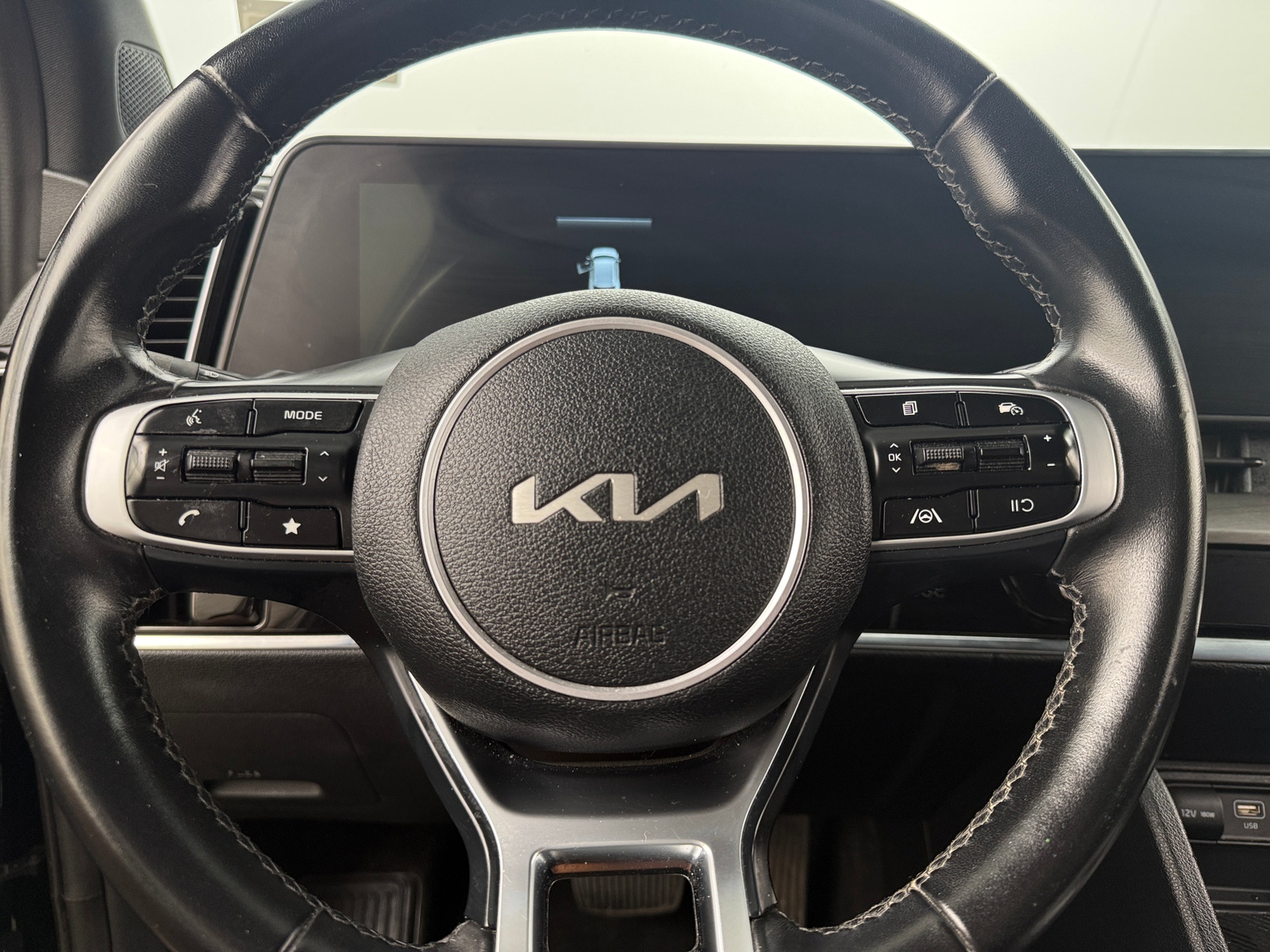 Thumbnail: 2023 Kia Sportage - 4