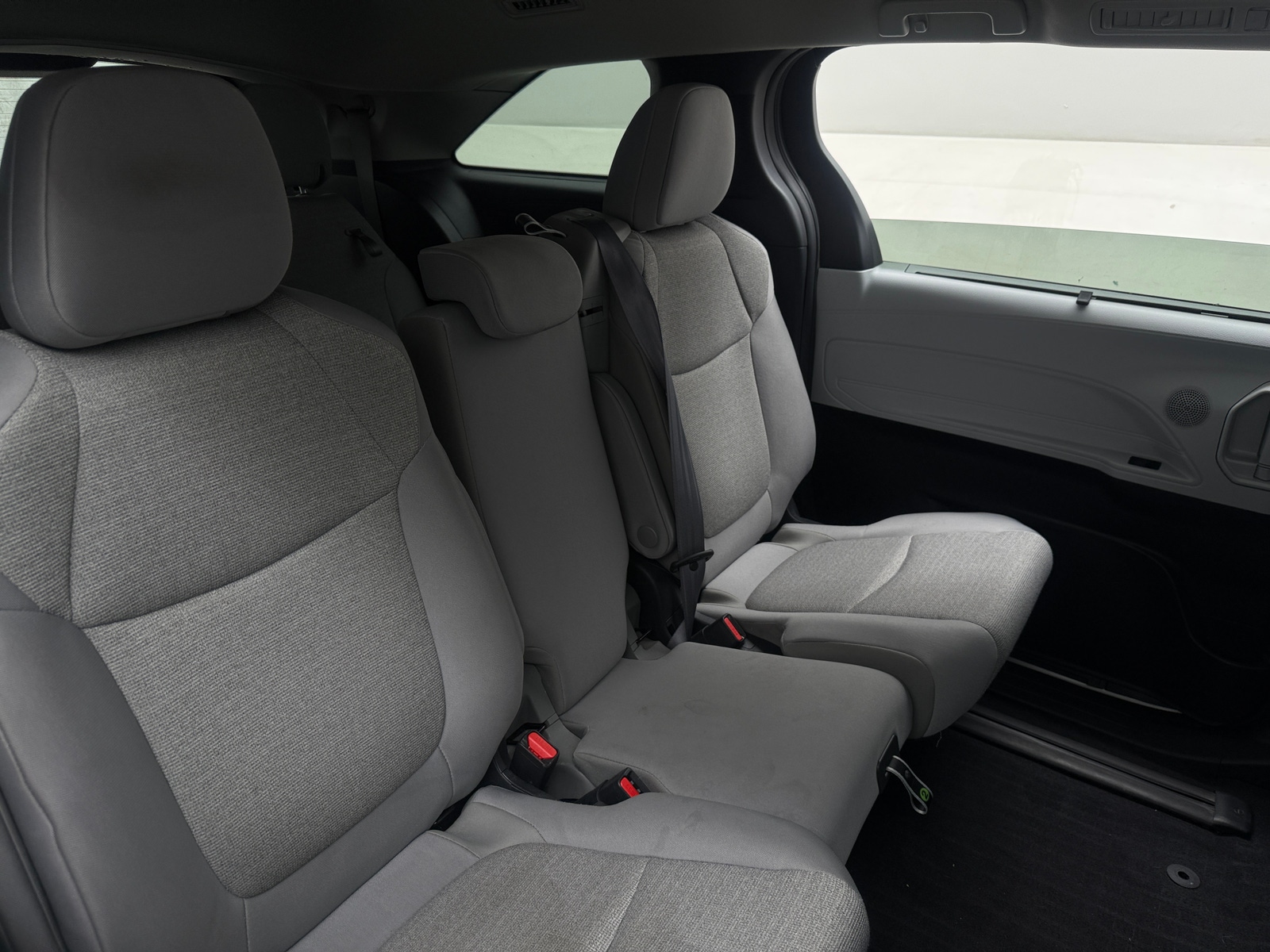 Thumbnail: 2025 Toyota Sienna - 6