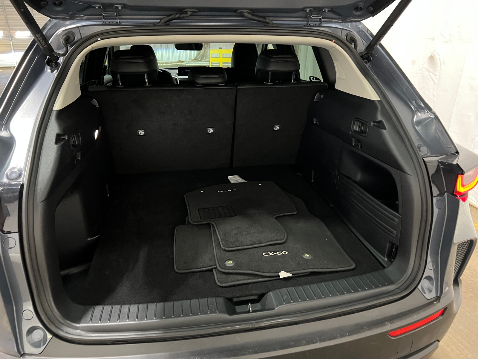 Thumbnail: 2025 Mazda CX-50 - 6