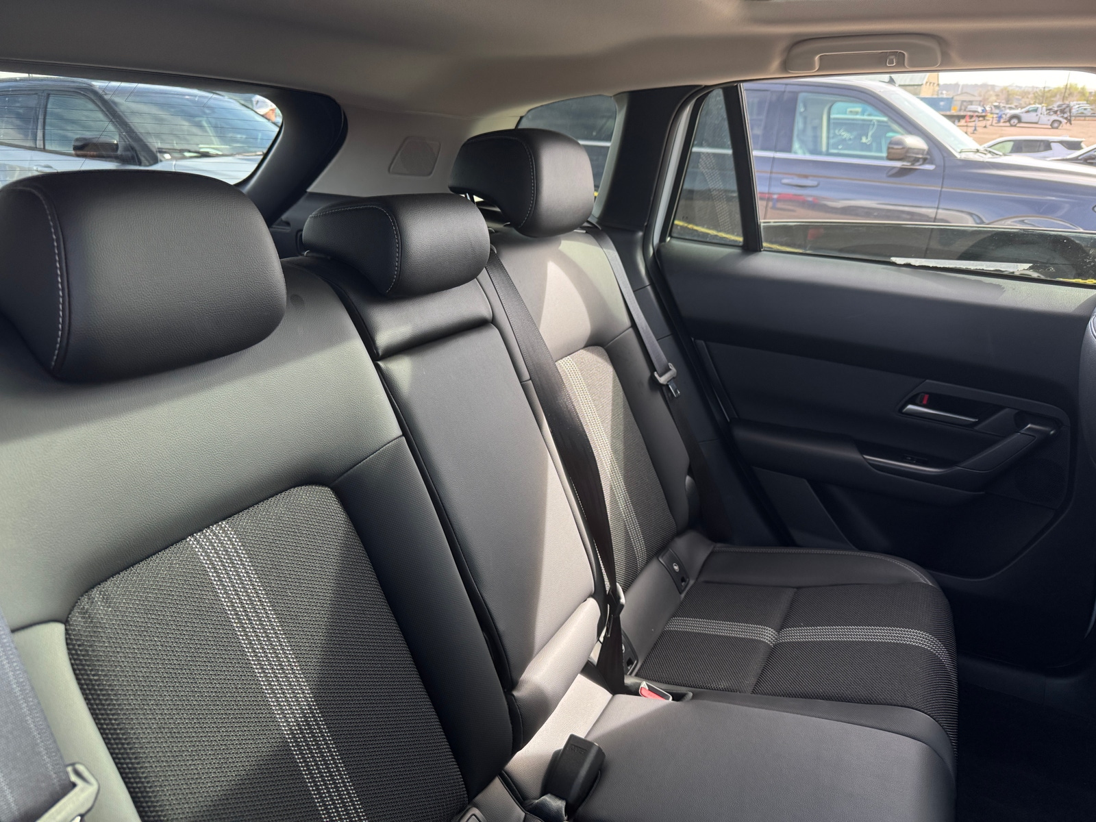 Thumbnail: 2025 Mazda CX-50 - 6