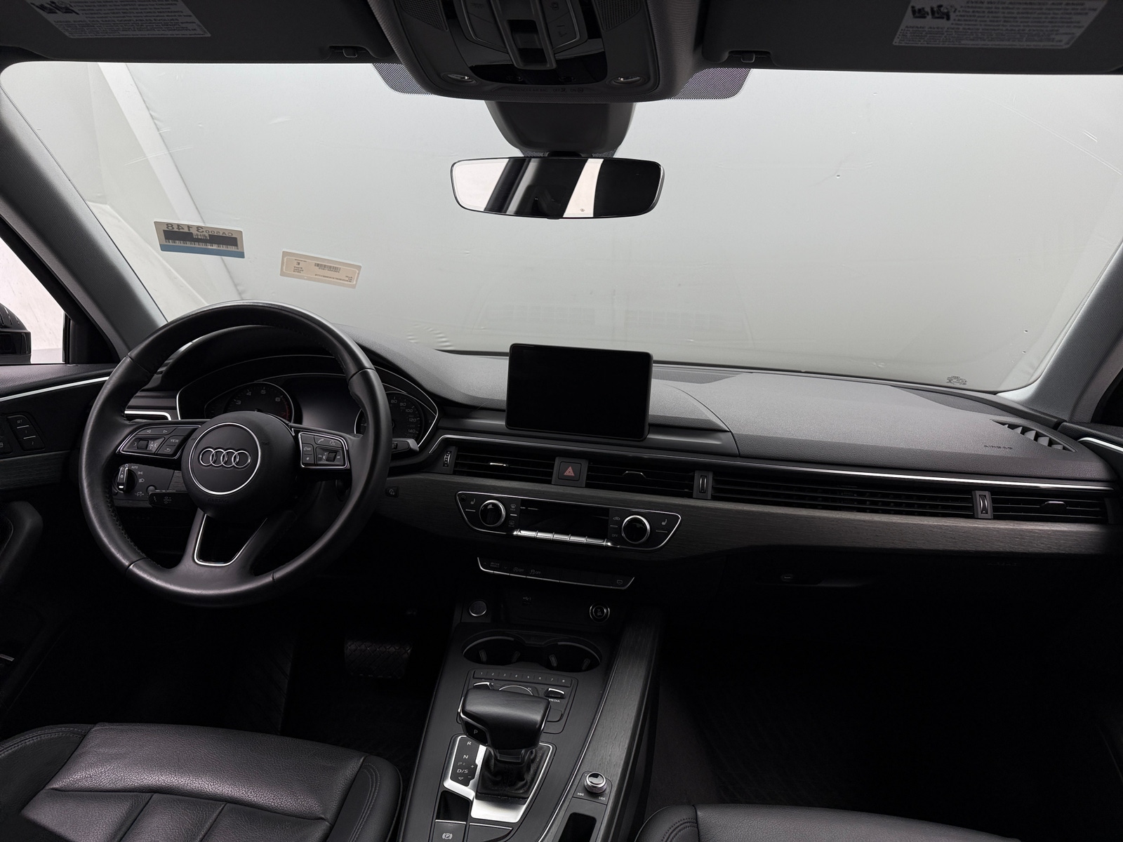 Thumbnail: 2019 Audi A4 - 3