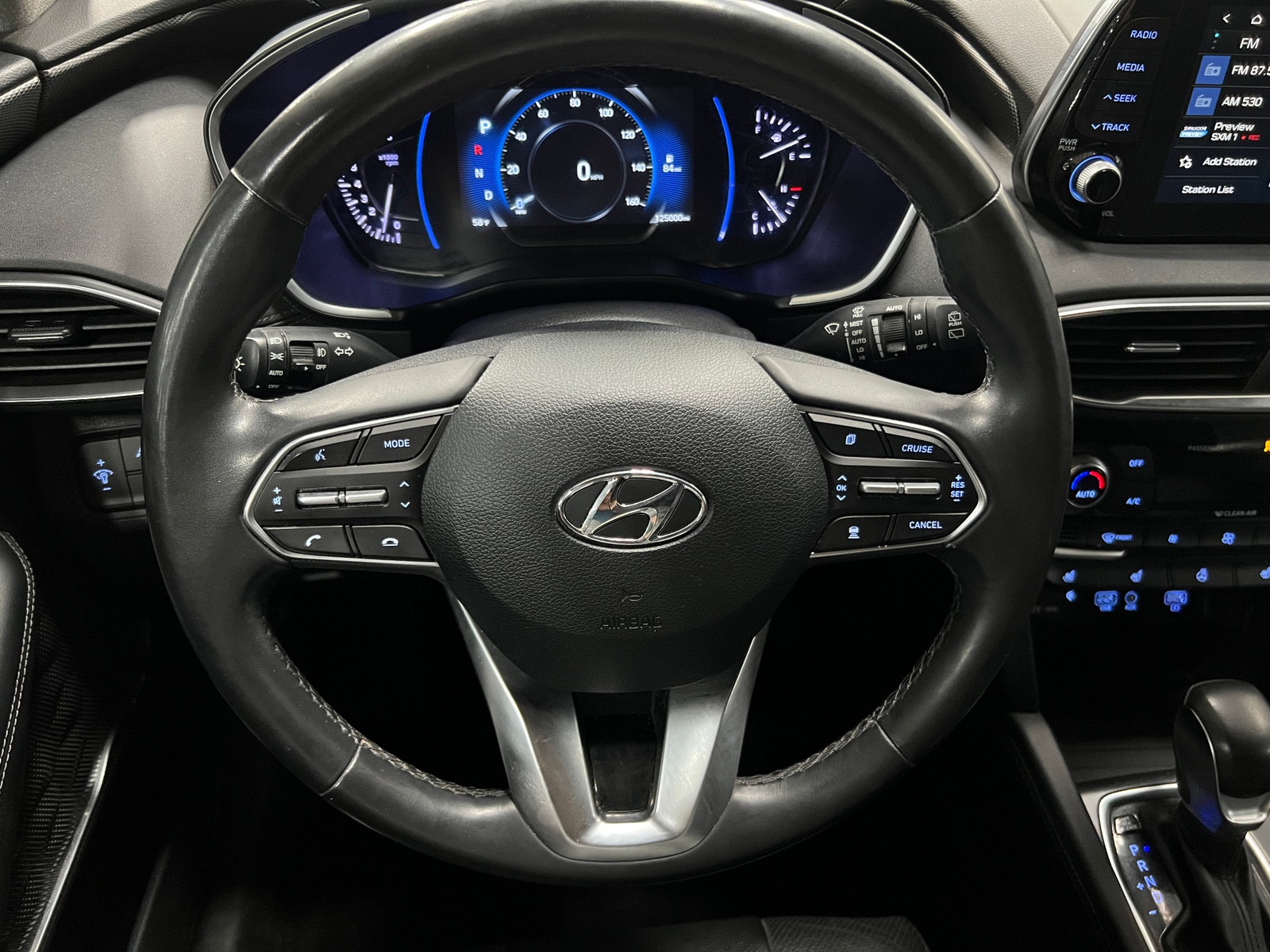 Thumbnail: 2019 Hyundai Santa Fe - 4