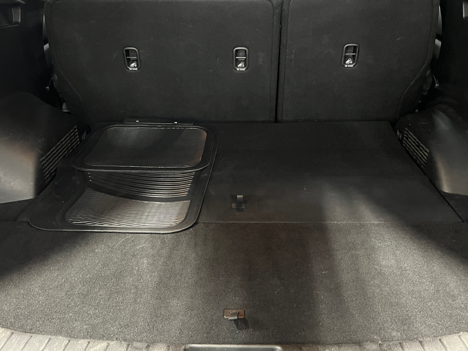 Thumbnail: 2019 Hyundai Santa Fe - 6