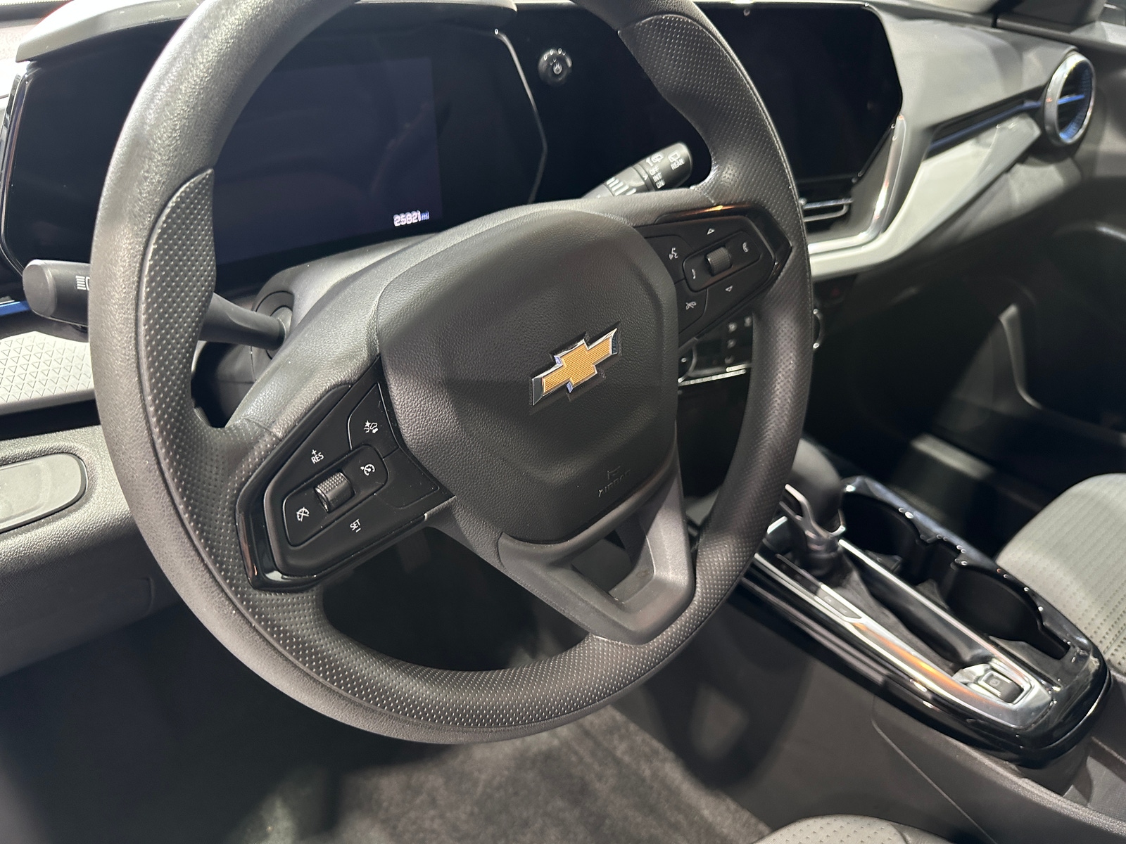 Thumbnail: 2025 Chevrolet Trax - 5