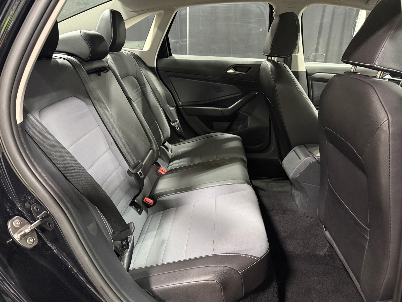 Thumbnail: 2025 Volkswagen Jetta - 6