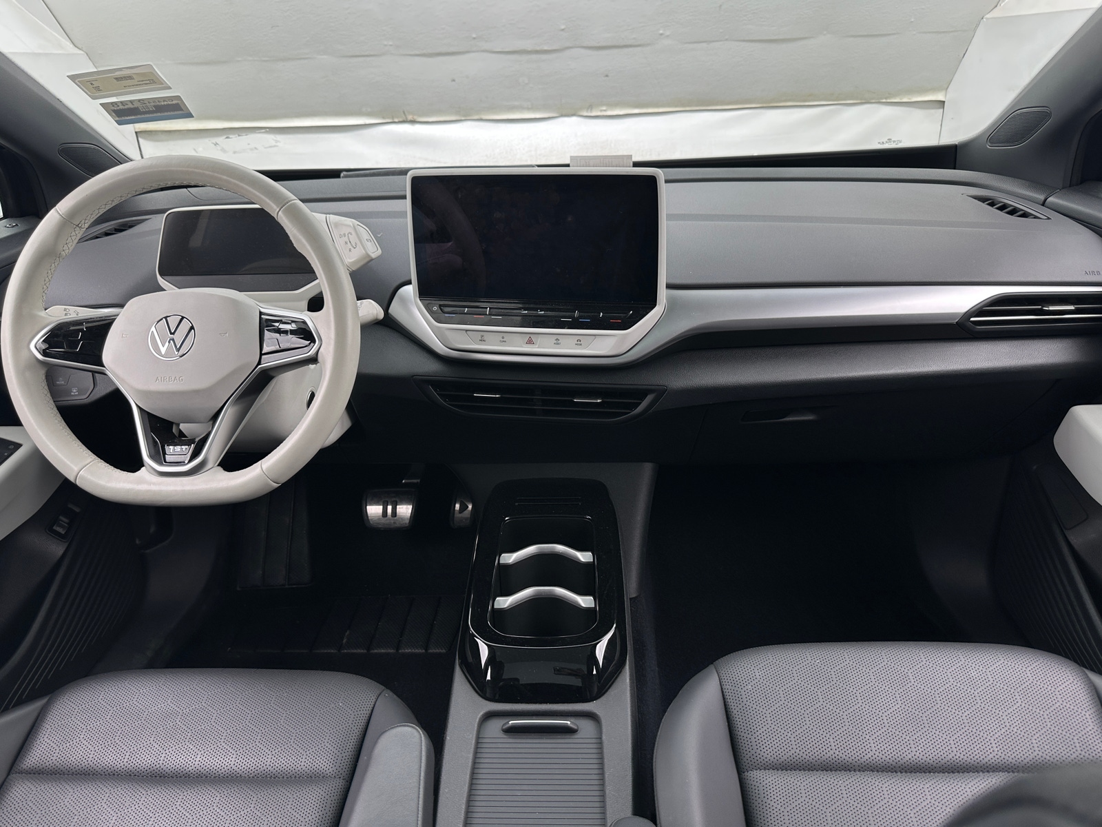 Thumbnail: 2021 Volkswagen ID.4 - 2