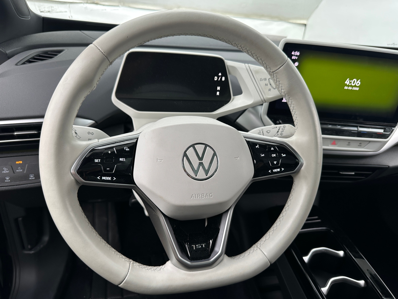 Thumbnail: 2021 Volkswagen ID.4 - 4