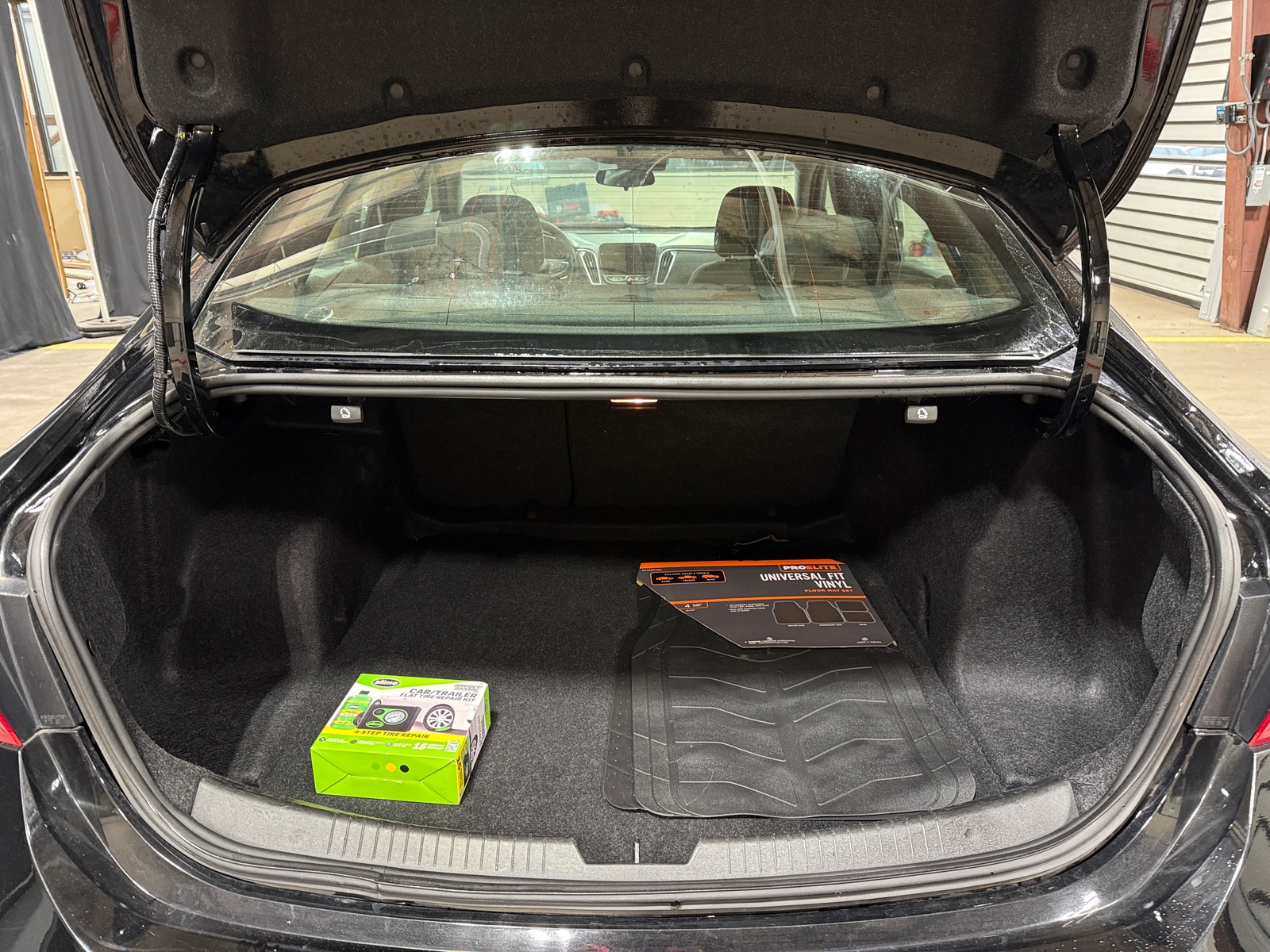 Thumbnail: 2024 Chevrolet Malibu - 7