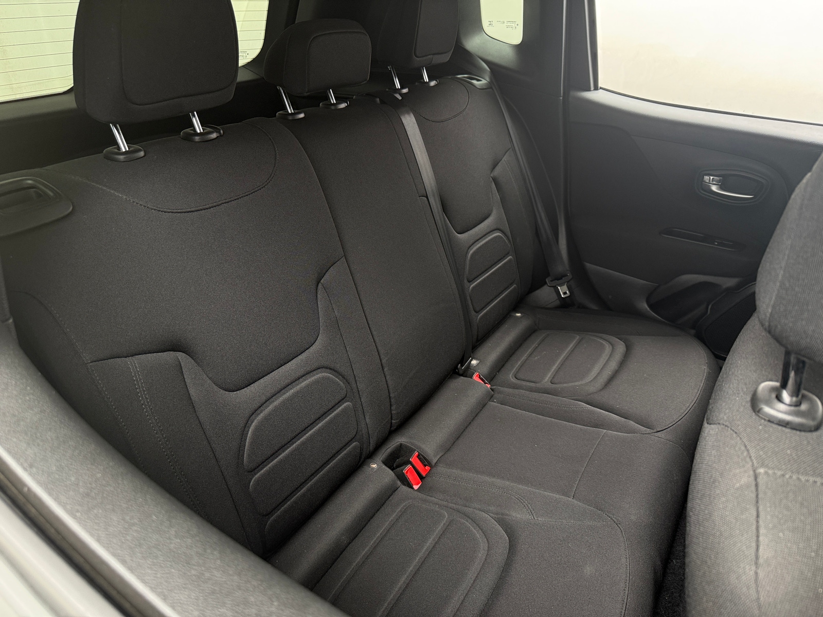 Thumbnail: 2020 Jeep Renegade - 6