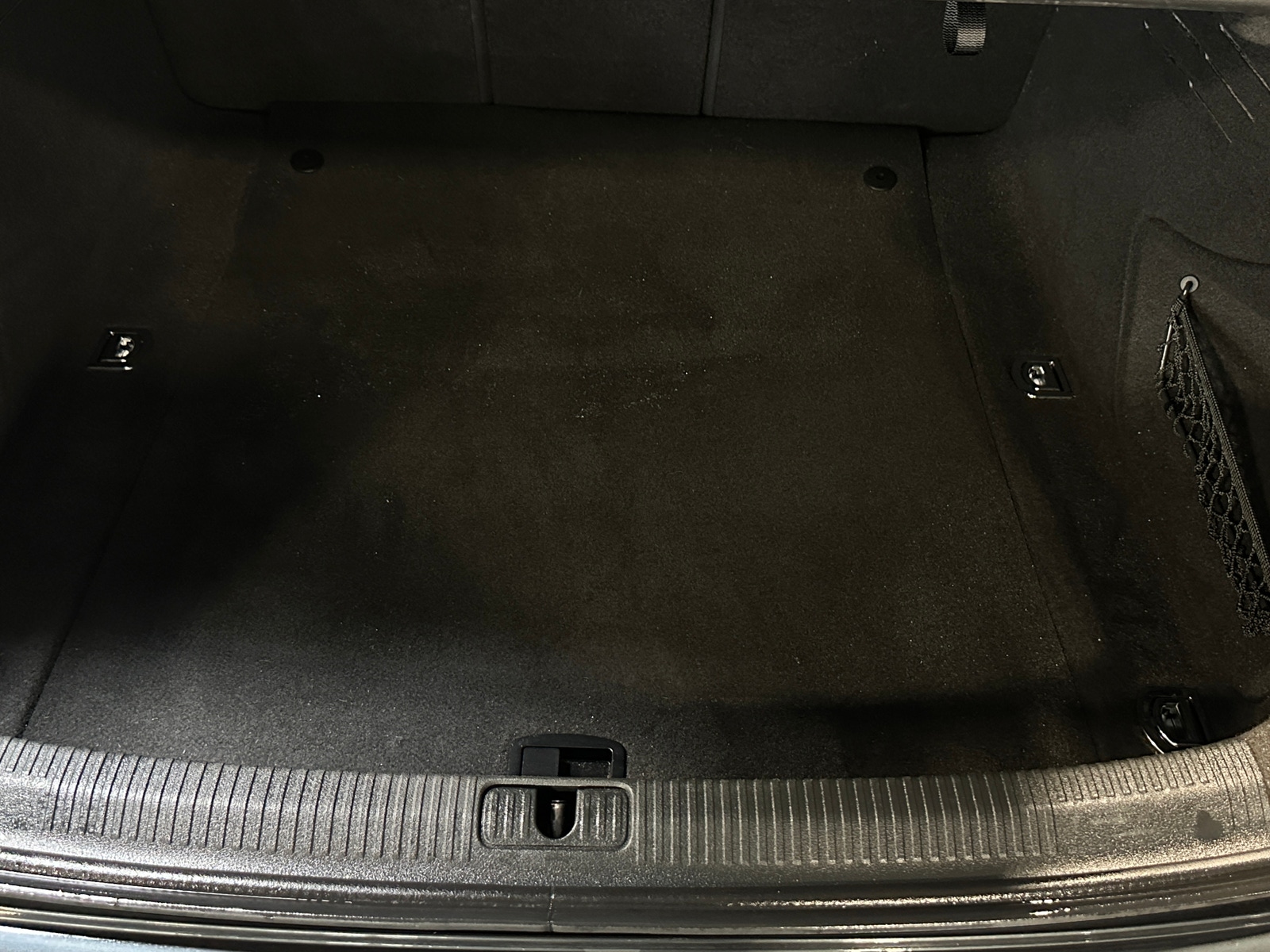 Thumbnail: 2017 Audi A4 - 6