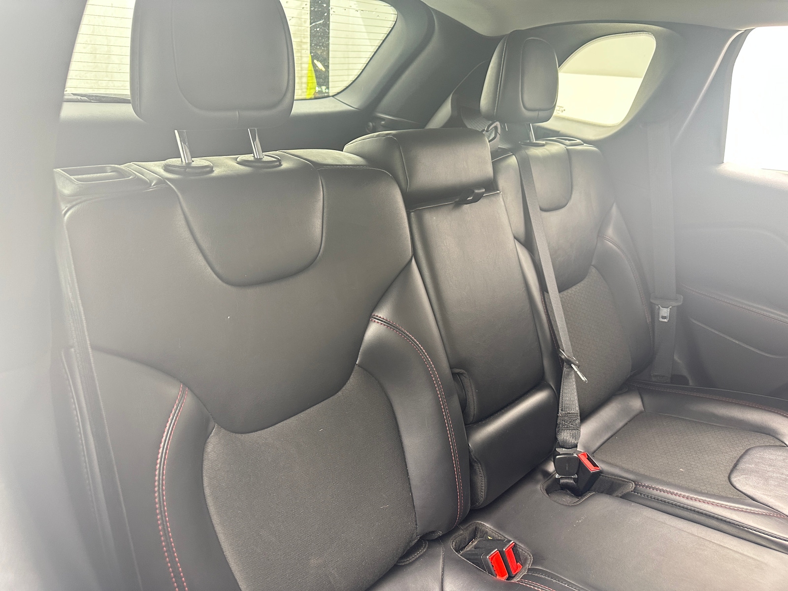 Thumbnail: 2020 Jeep Cherokee - 6