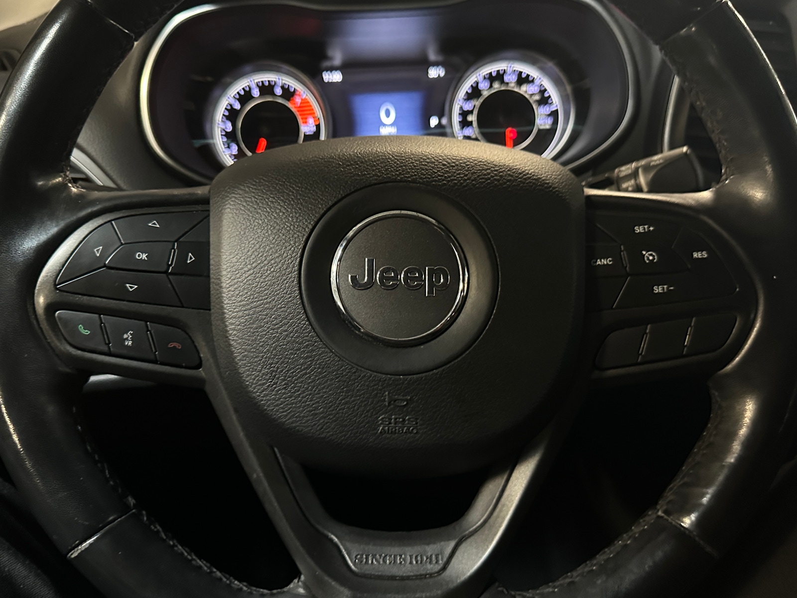 Thumbnail: 2020 Jeep Cherokee - 5