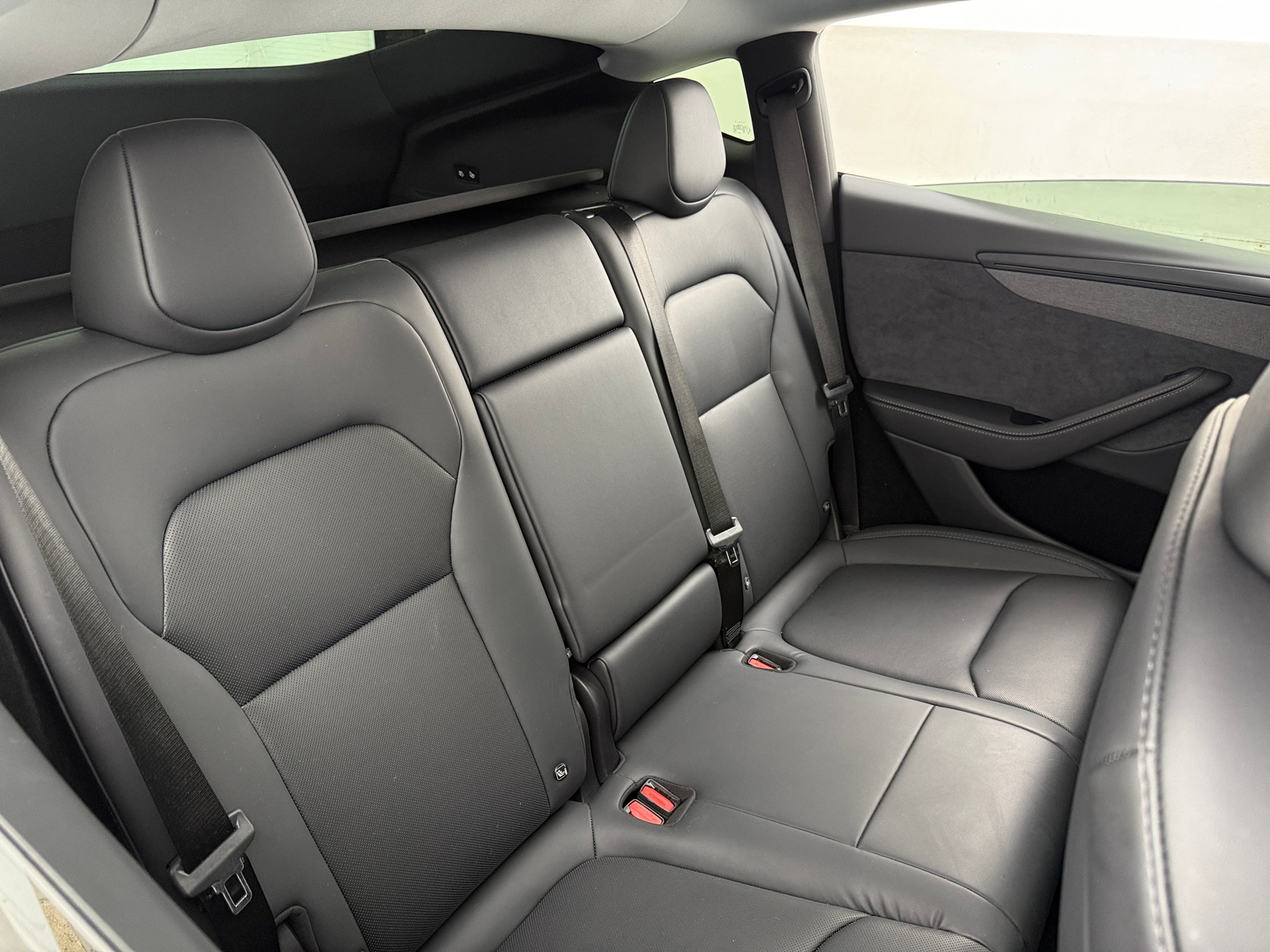 Thumbnail: 2026 Tesla Model Y - 5