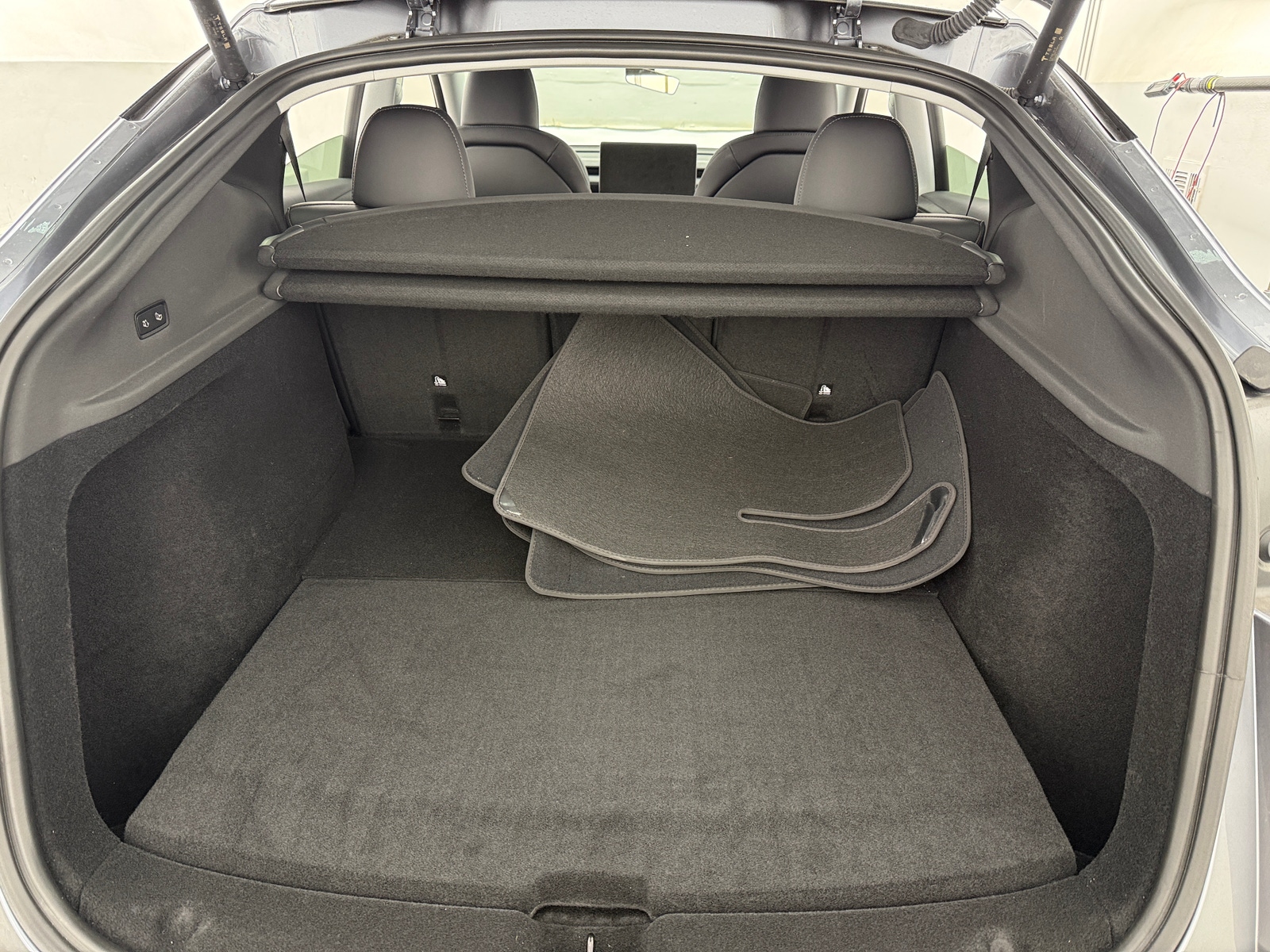 Thumbnail: 2026 Tesla Model Y - 6