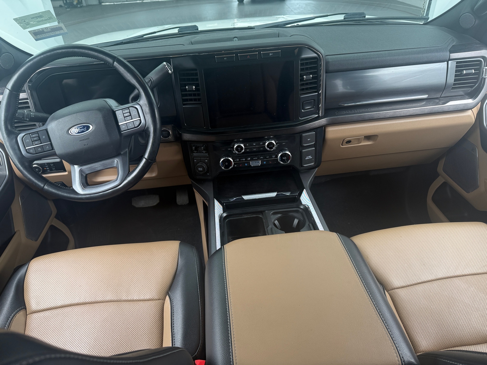 Thumbnail: 2023 Ford Econoline - 3