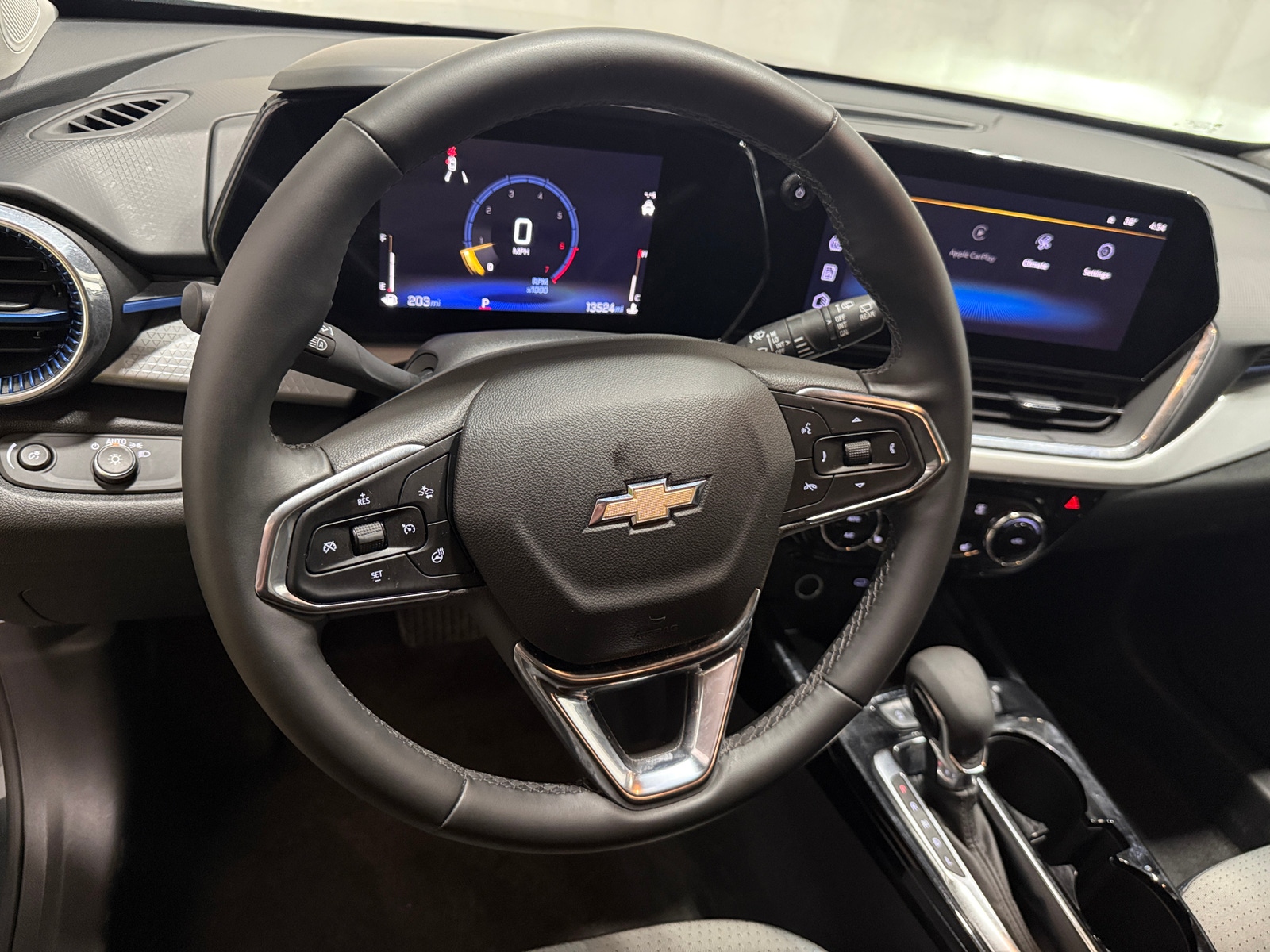 Thumbnail: 2025 Chevrolet Trax - 5