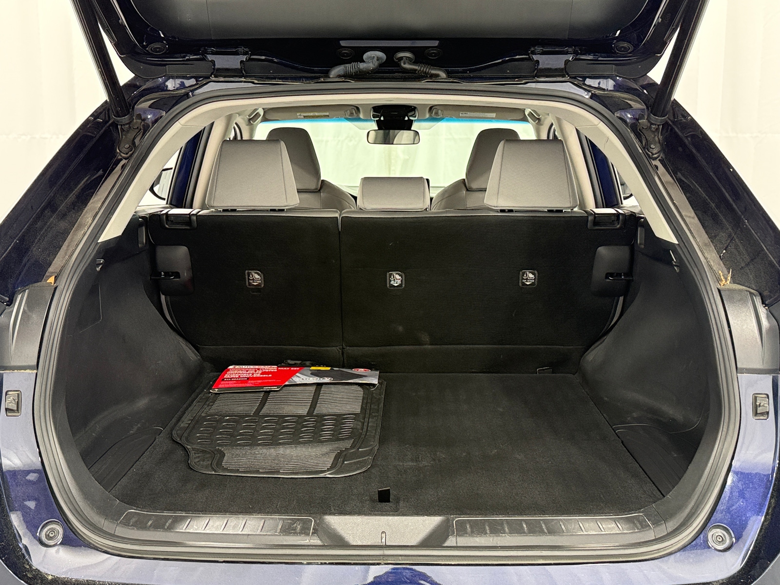 Thumbnail: 2022 Toyota Venza - 7