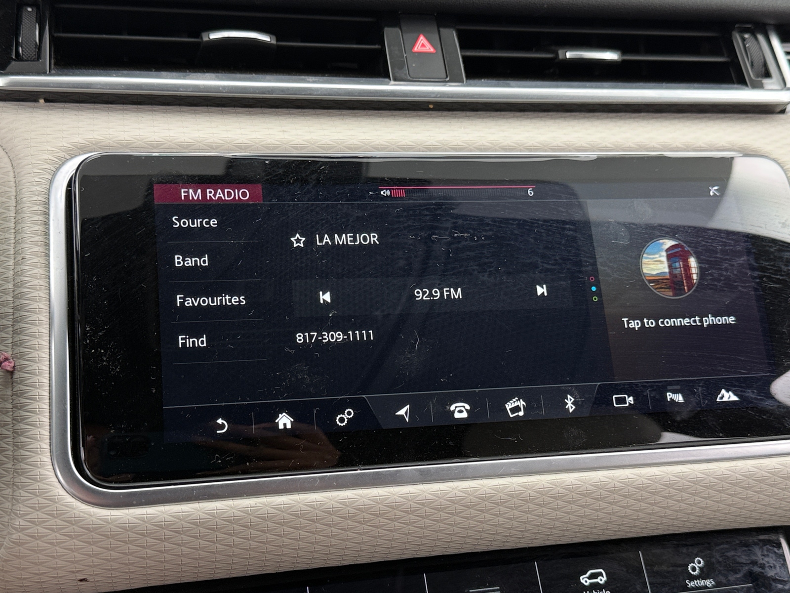 Thumbnail: 2018 Land Rover Range Rover Velar - 3