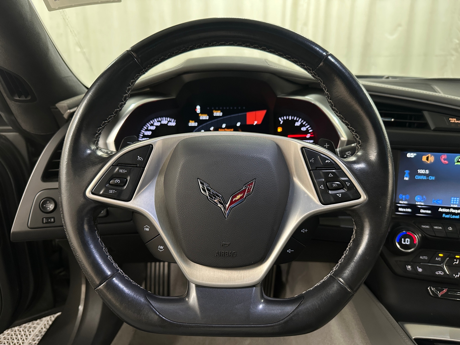 Thumbnail: 2016 Chevrolet Corvette - 3