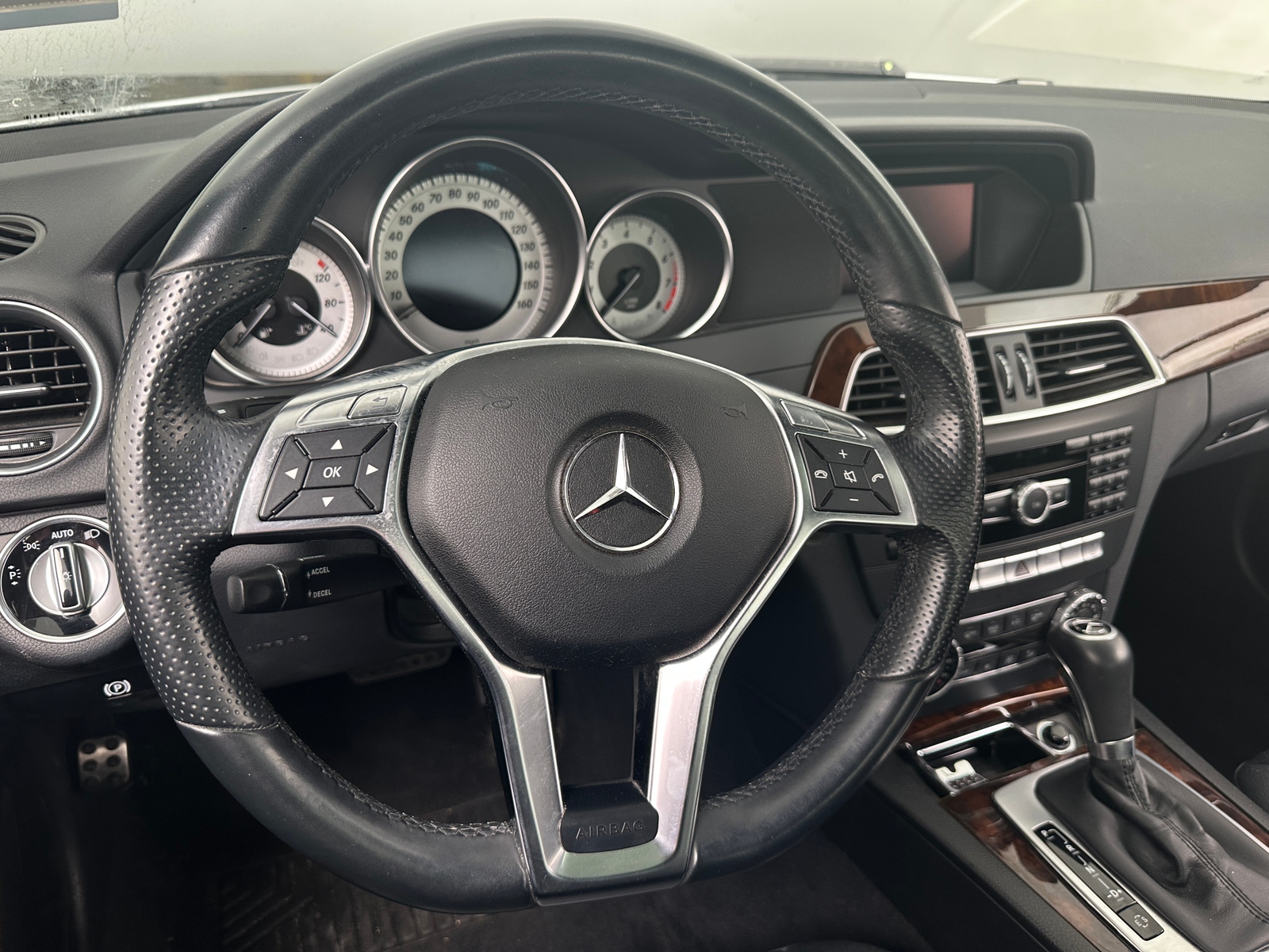 Thumbnail: 2014 Mercedes-Benz C-Class - 4